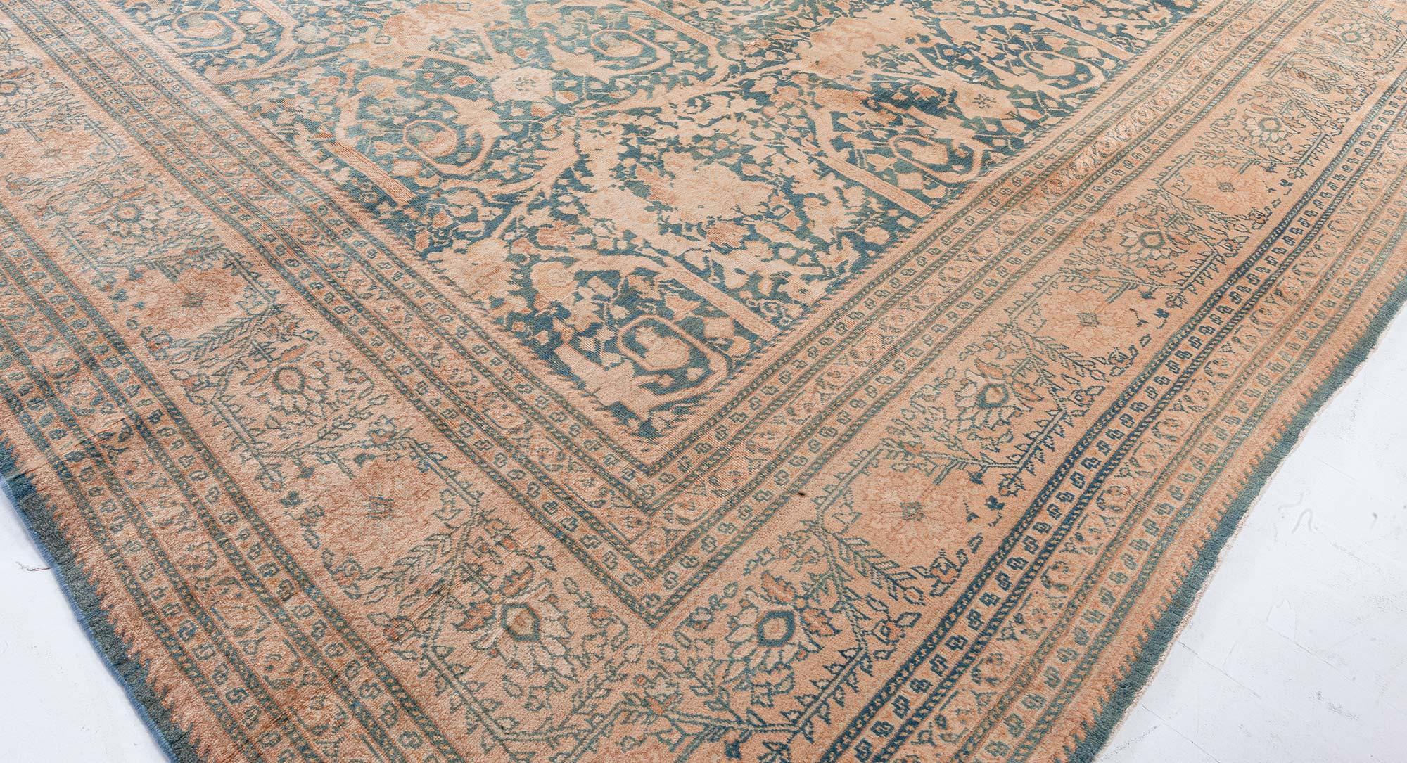 Perse Tapis persan ancien Tabriz Botanic fait à la main Doris Leslie Blau en vente