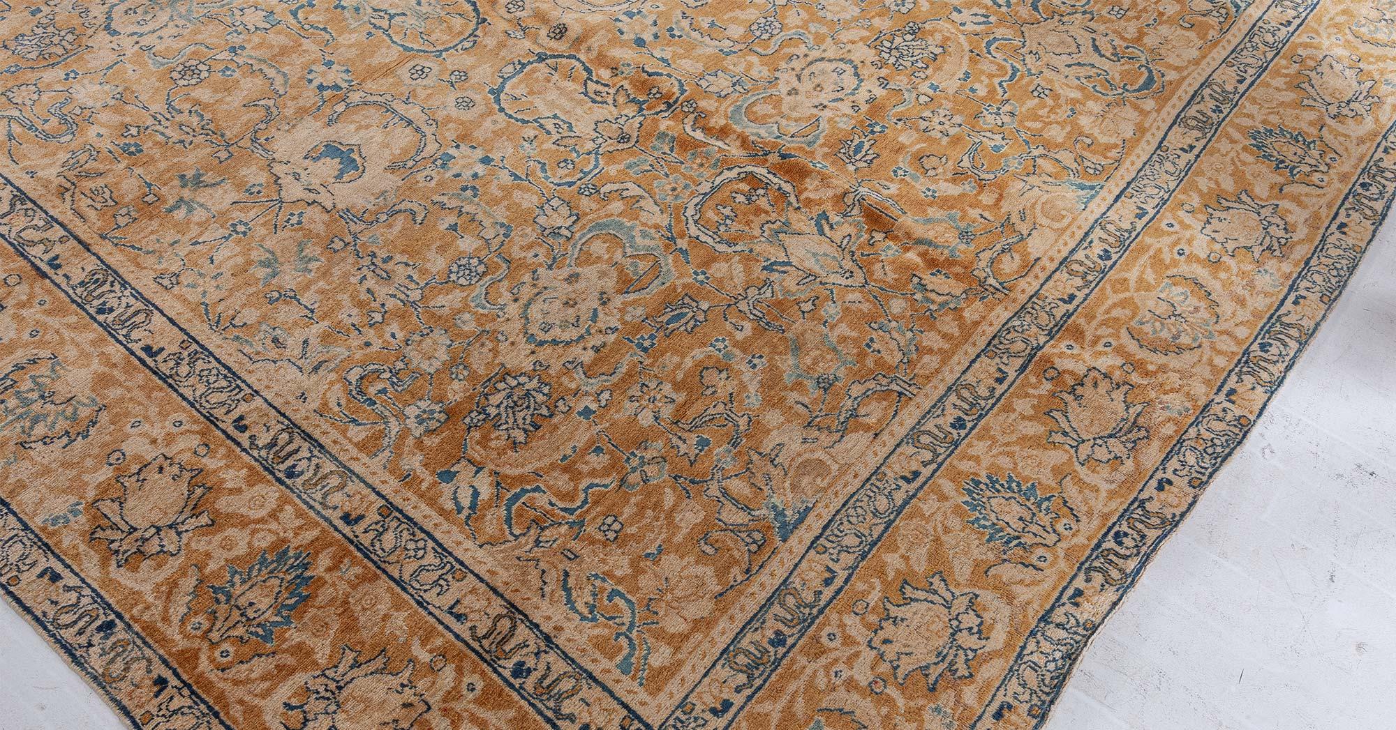 Antiker persischer Wollteppich Tabriz Handmade im Zustand „Gut“ im Angebot in New York, NY