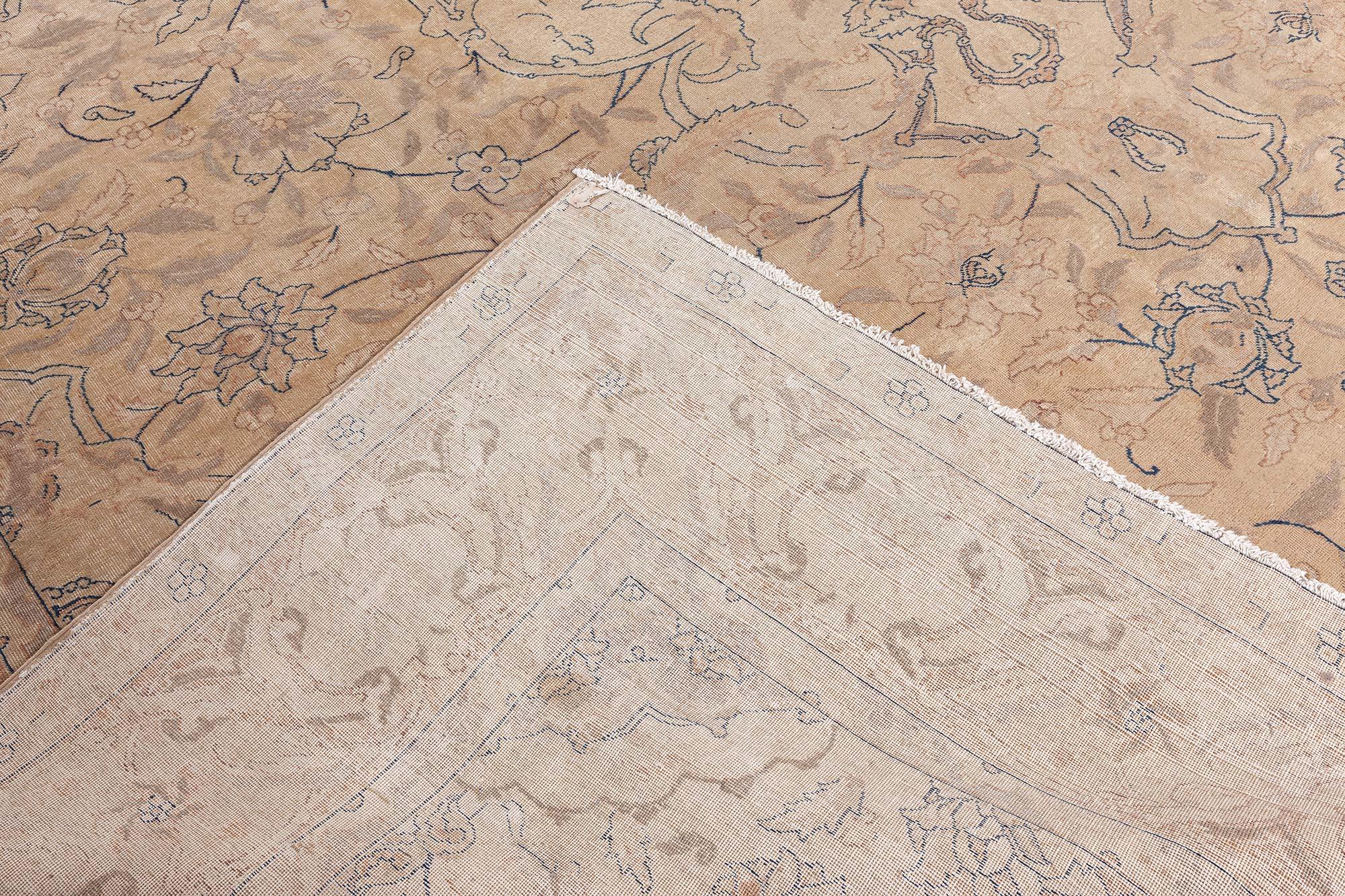Doris Leslie Blau Tappeto antico persiano Tabriz in lana fatto a mano in vendita 1