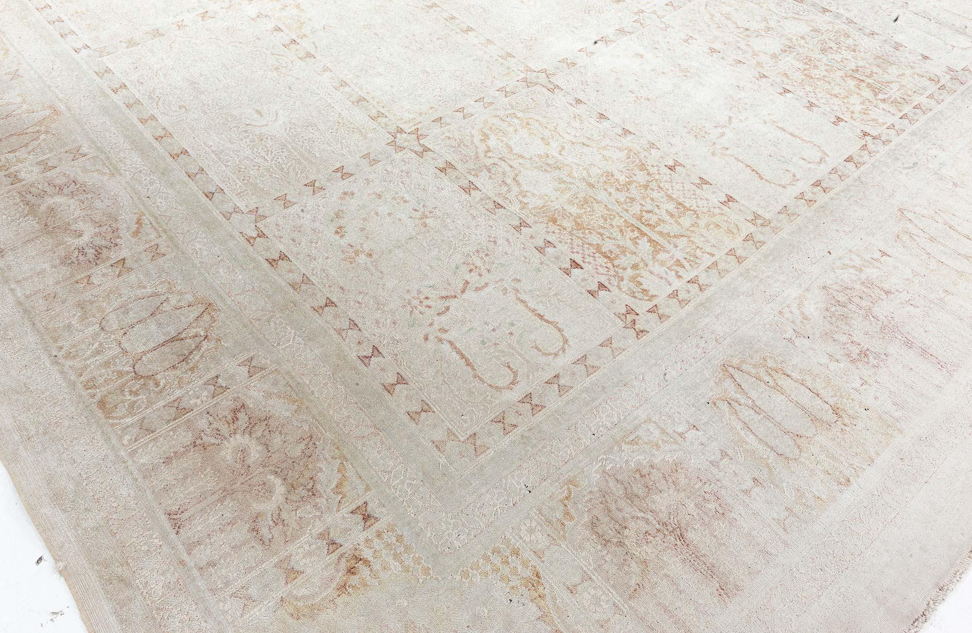 Doris Leslie Collection Blau Tapis de soie turc antique en vente 4
