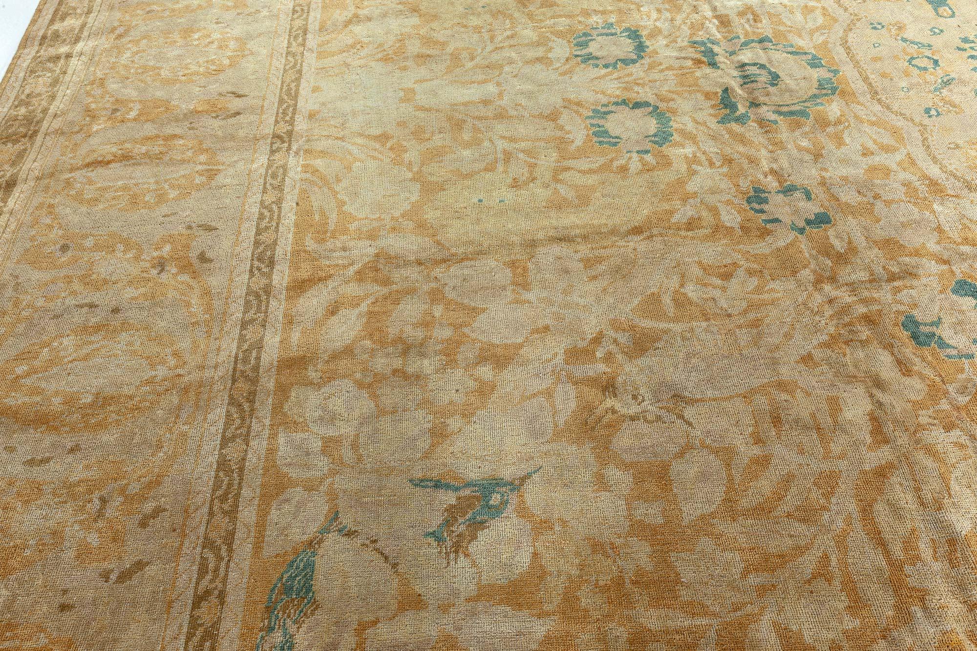 Tappeto autentico in lana beige indiano del XIX secolo
Dimensioni: 12'0