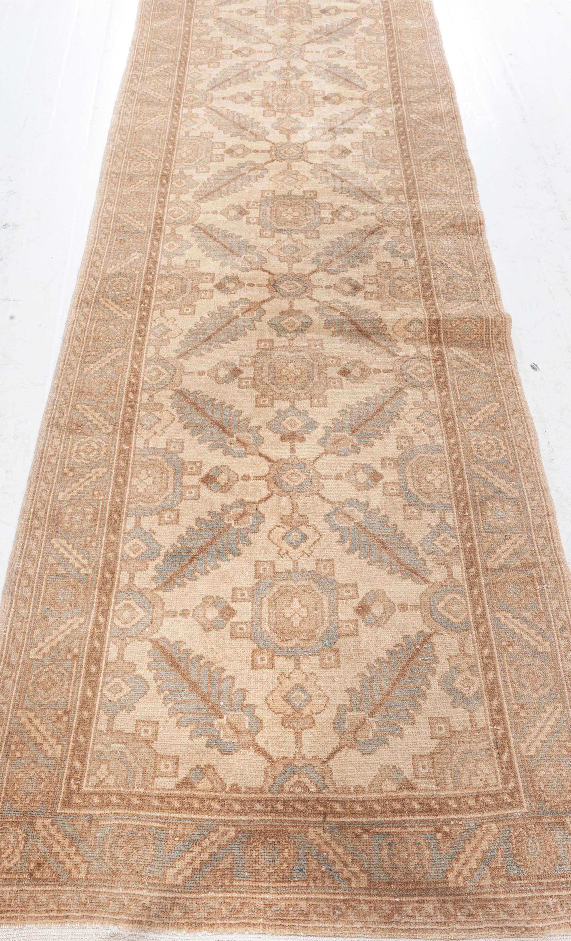 20th Century Authentic Persian Malayer Handmade Wool Carpet For Sale