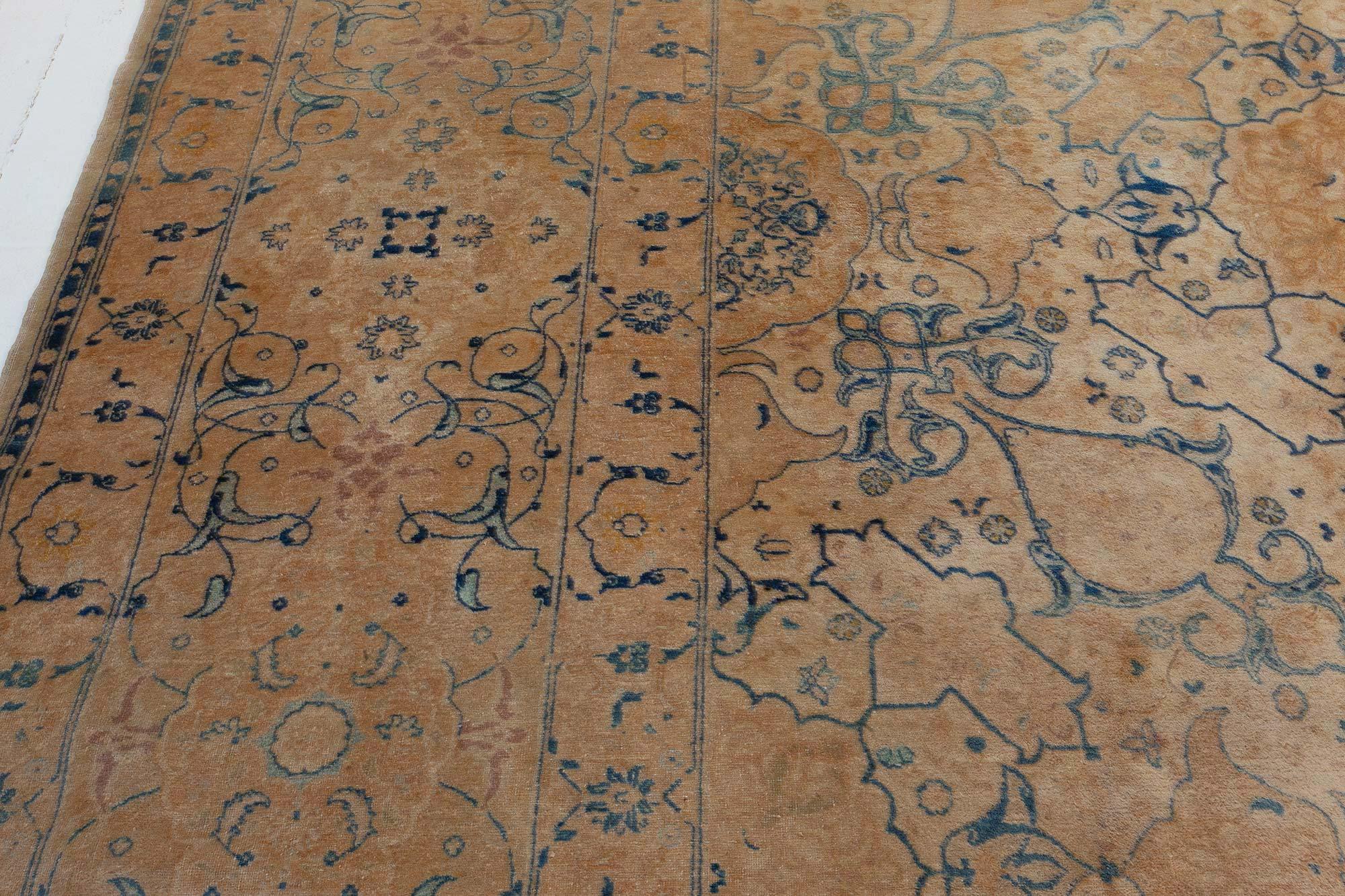 Authentic Persian Tabriz vintage handmade carpet
Size: 11'9