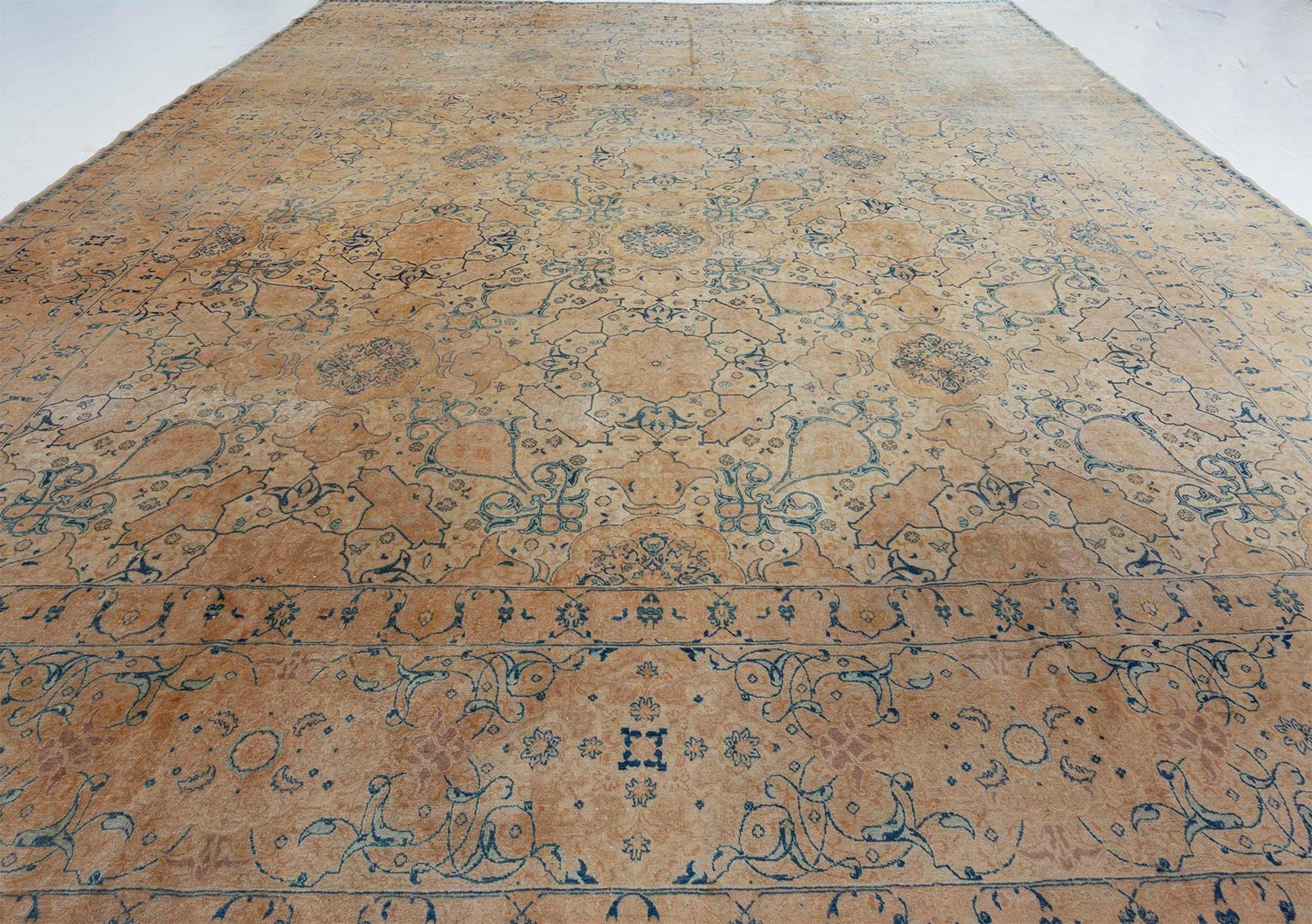 Authentic Persian Tabriz Vintage Handmade Carpet In Good Condition For Sale In New York, NY