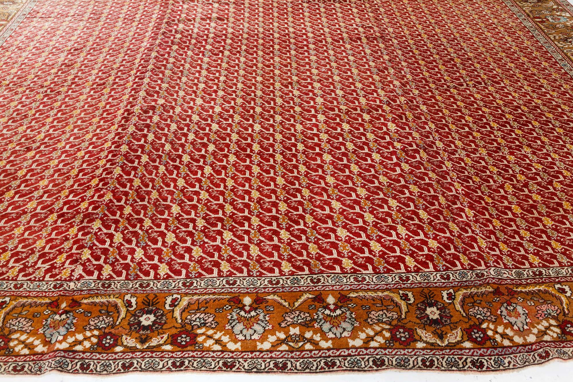 Authentic Turkish Oushak Handmade Wool Carpet In Good Condition For Sale In New York, NY