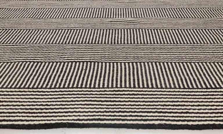 Custom Modern Striped Flat Woven Wool, Black And White Flat Woven Rug