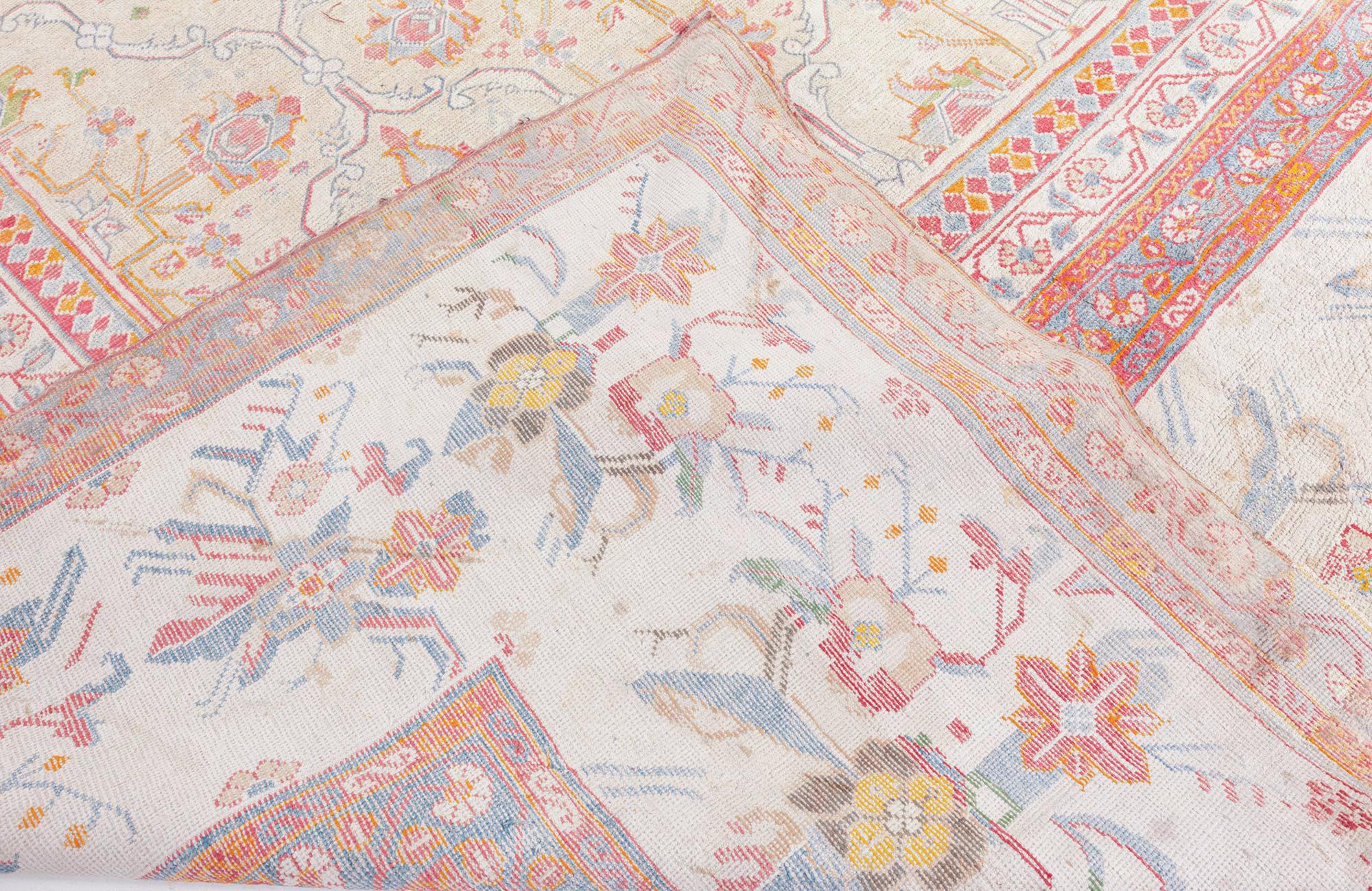 Early 20th Century Indian Agra Floral Handmade Cotton Rug For Sale 1