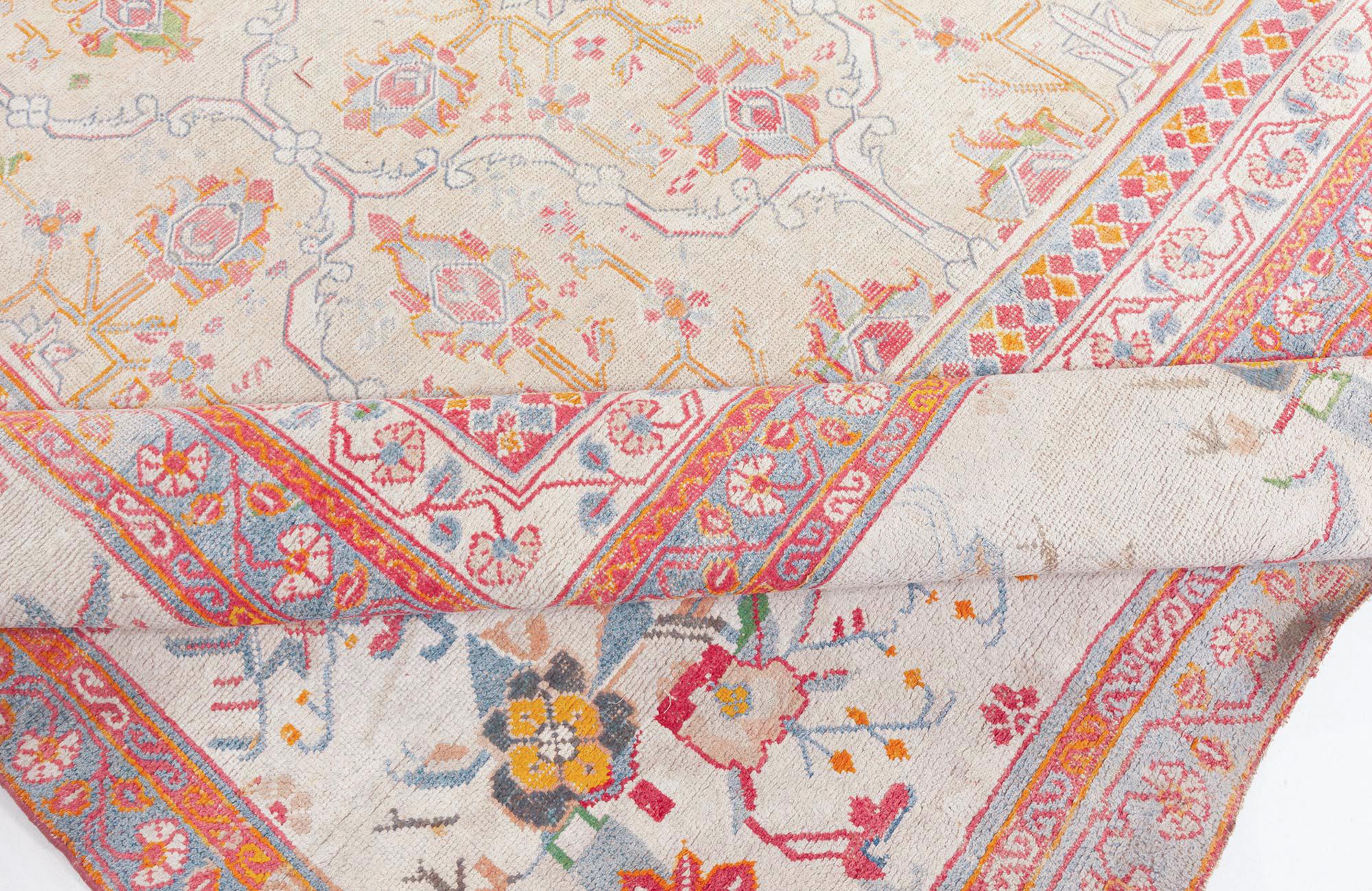 Early 20th Century Indian Agra Floral Handmade Cotton Rug For Sale 3