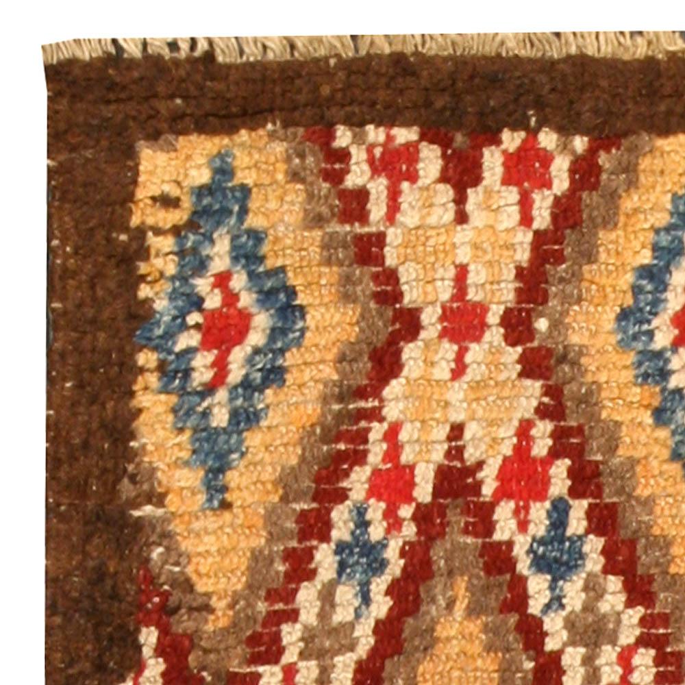 Hand-Knotted Mid-20th Century Bold Moroccan Handmade Wool Rug For Sale