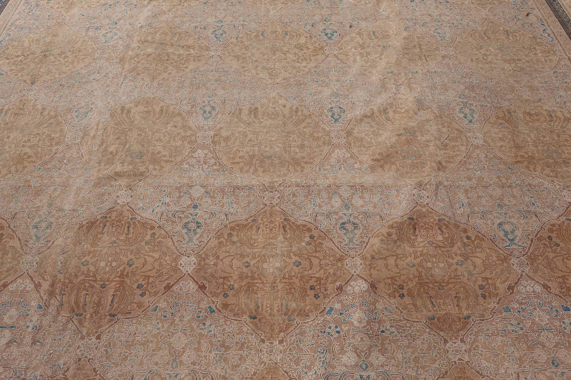 Midcentury Indian Botanic Handmade Wool Carpet In Good Condition For Sale In New York, NY