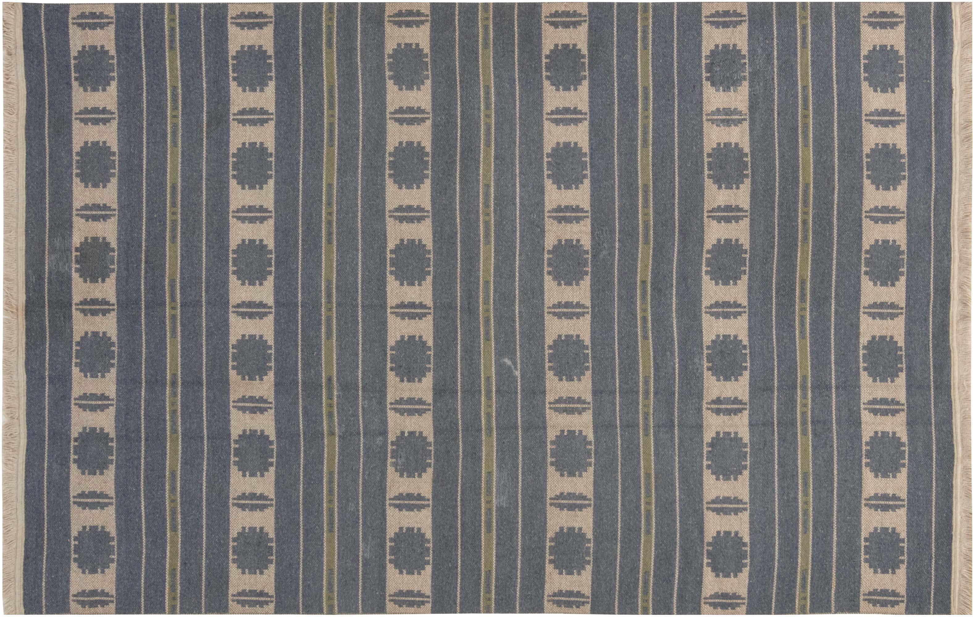 Midcentury Swedish beige, blue and green double sided flat-woven wool rug by Doris Leslie Blau
Size: 5'2