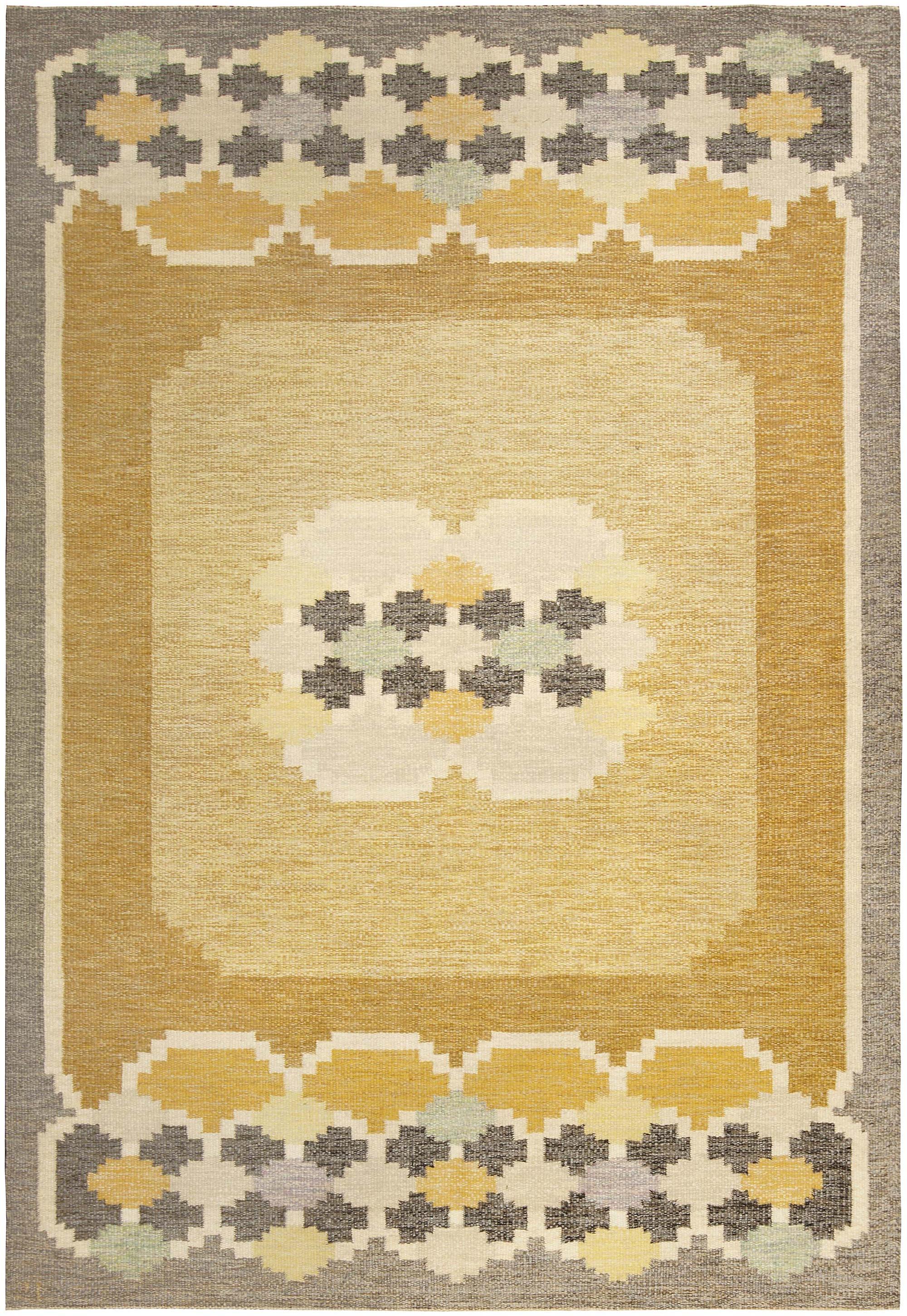 Schwedischer Teppich aus der Jahrhundertmitte von Ingegerd Silow im Angebot