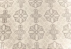 Tapis gris et blanc de style Agra moderne fait à la main par Doris Leslie Blau Collection