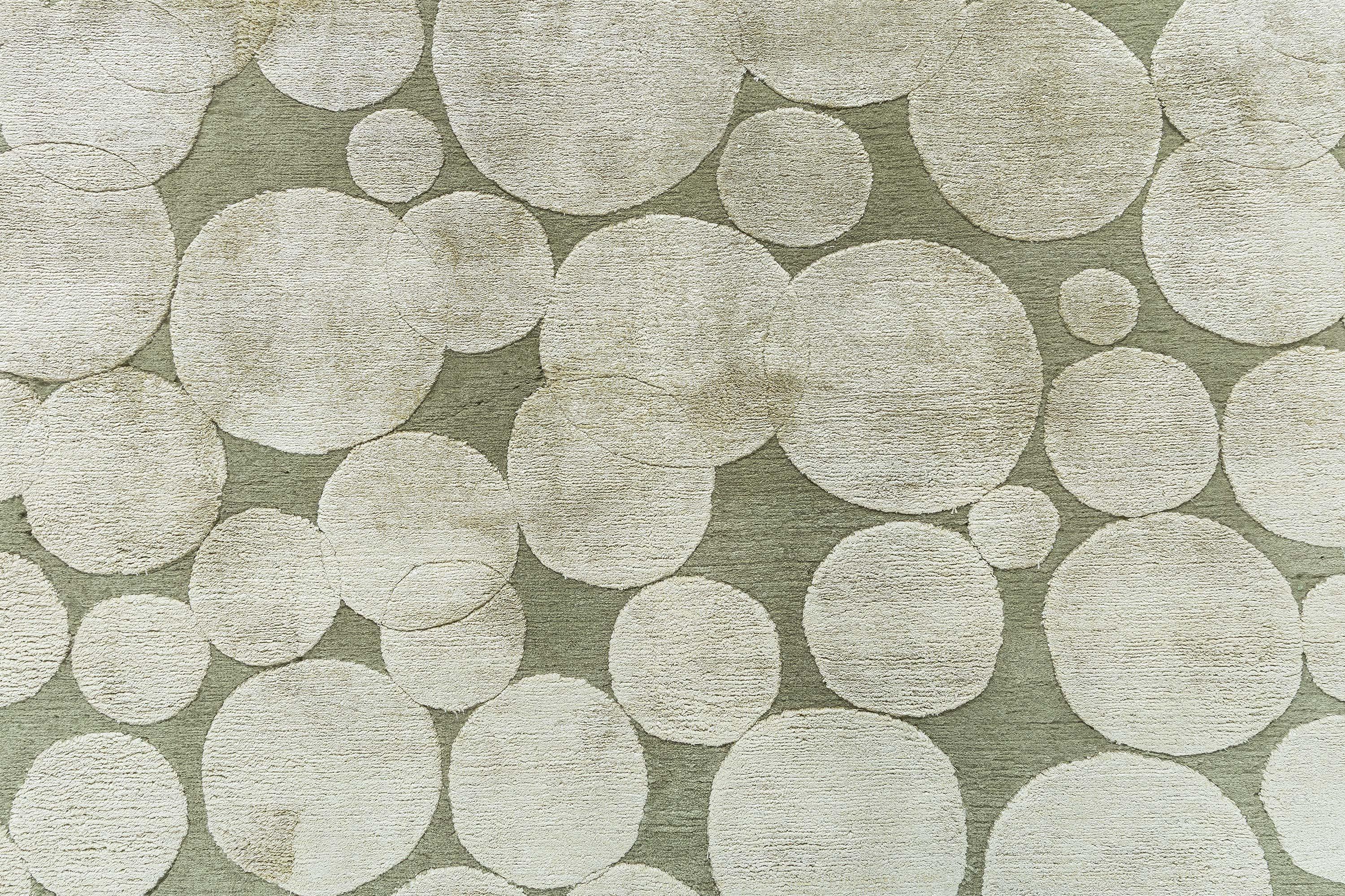 Doris Leslie Blau Collection Modern Bubble Design Rug by Alan Wanzanberg (Handgeknüpft) im Angebot