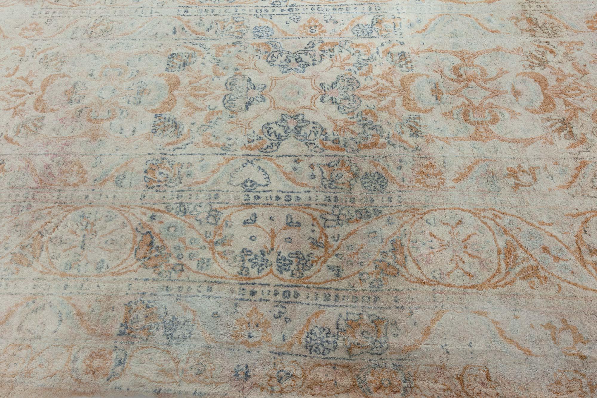 Persischer Kirman-Teppich aus dem frühen 20. im Angebot 2