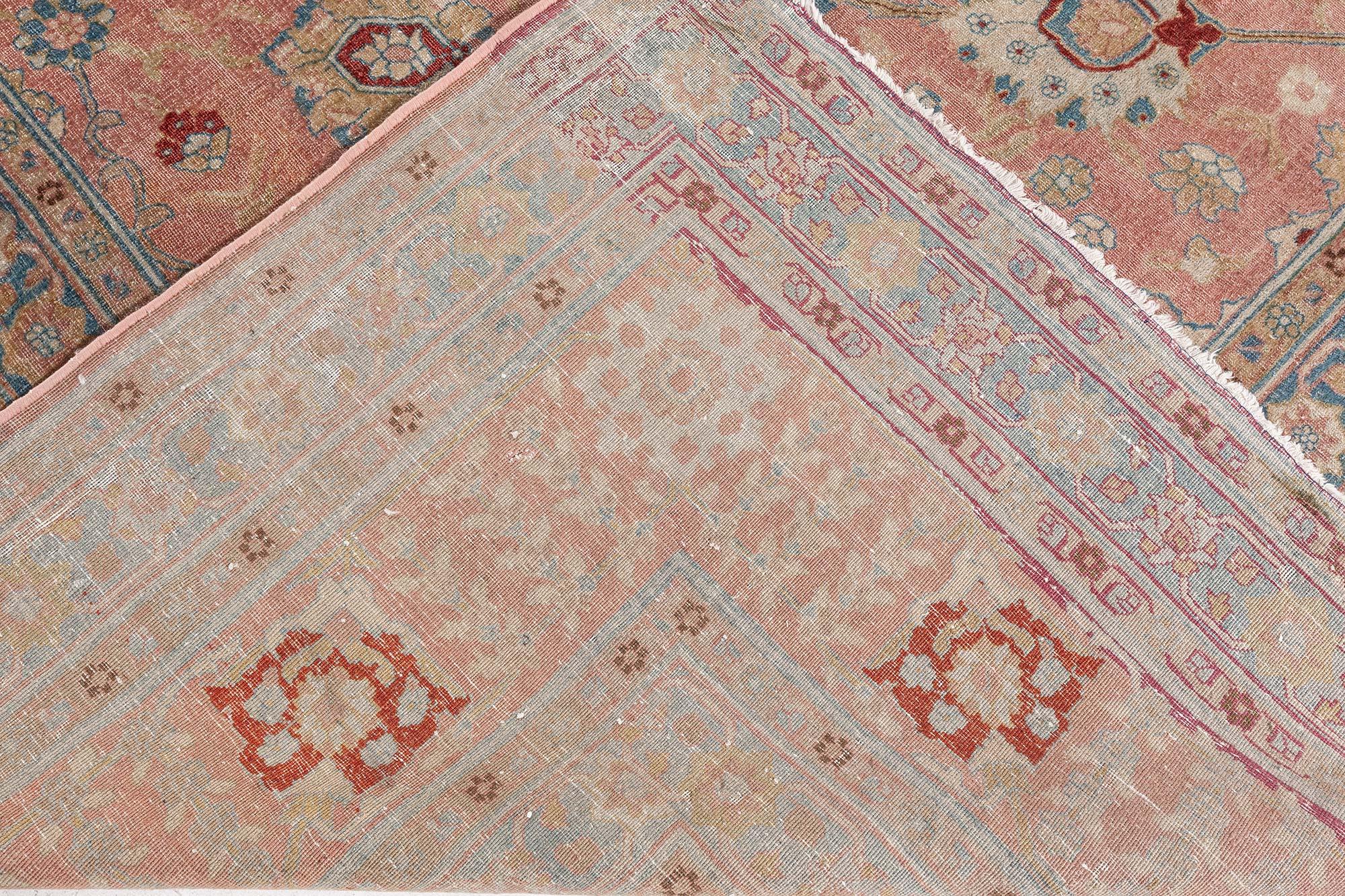 Doris Leslie Blau Persischer Täbris-Teppich aus der Mitte des 20. im Angebot 1