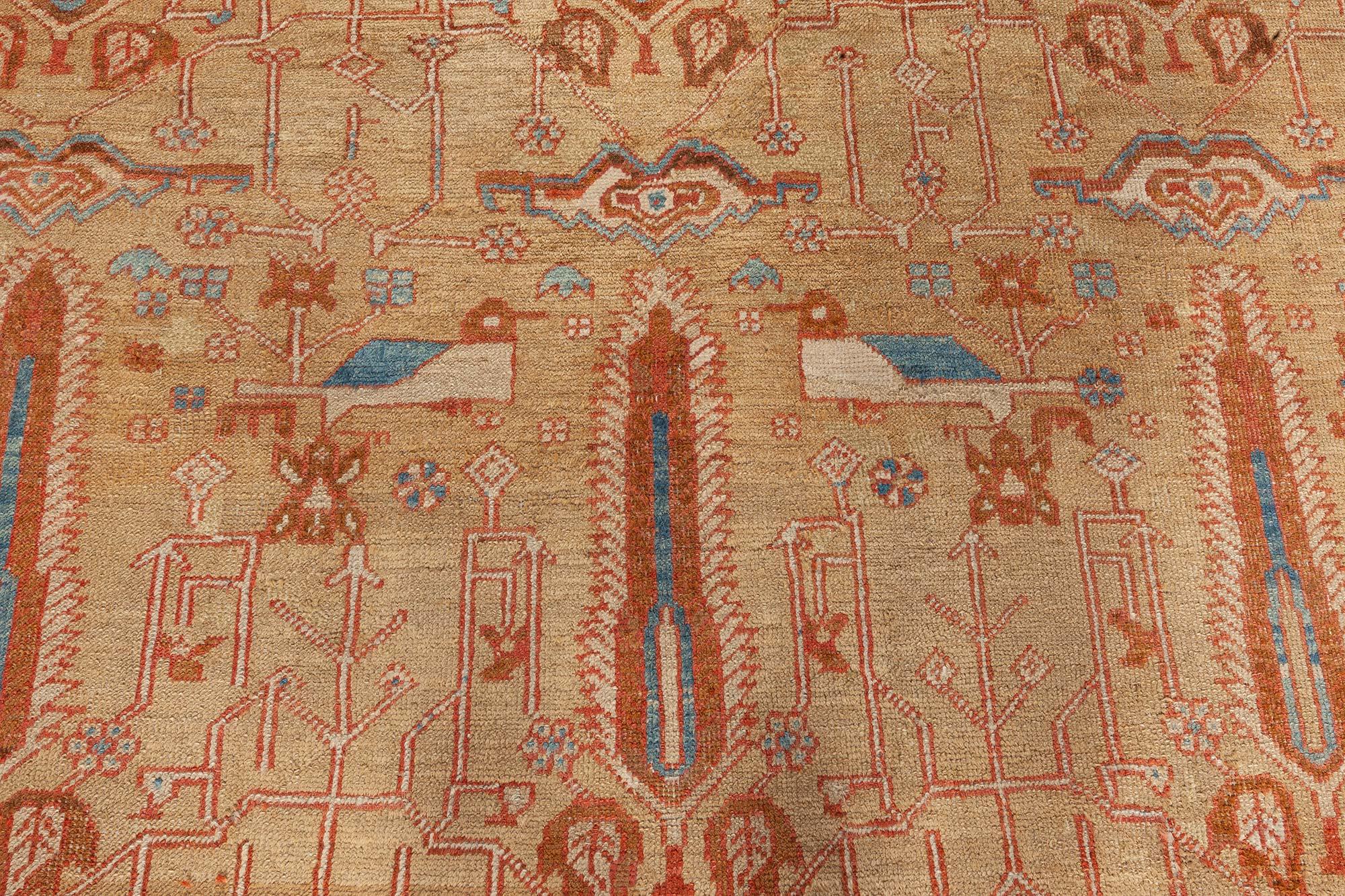 Early 19th Century Primitive Bakshaish carpet
Size: 10'0