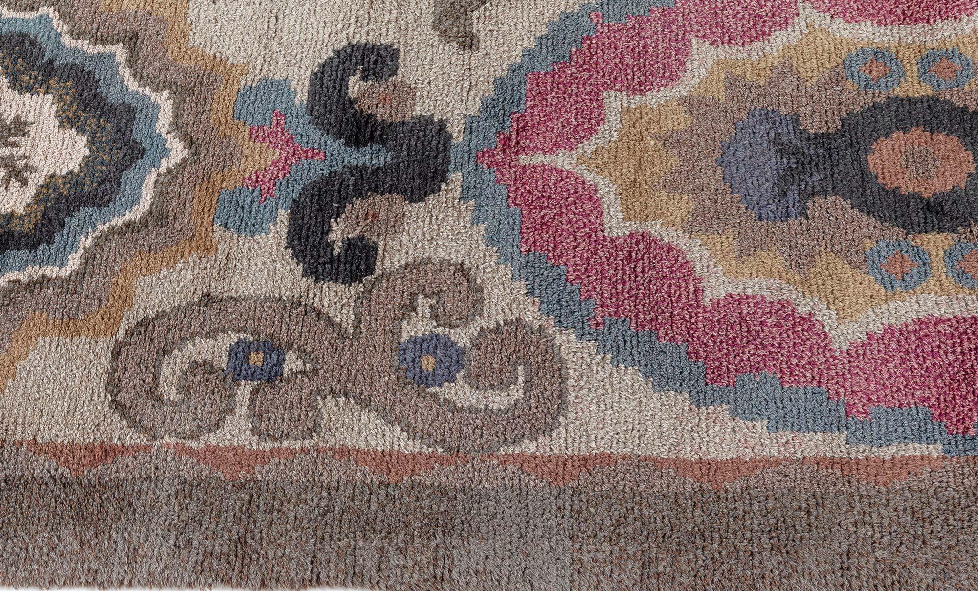 Vintage Swedish Pile Rug In Good Condition For Sale In New York, NY