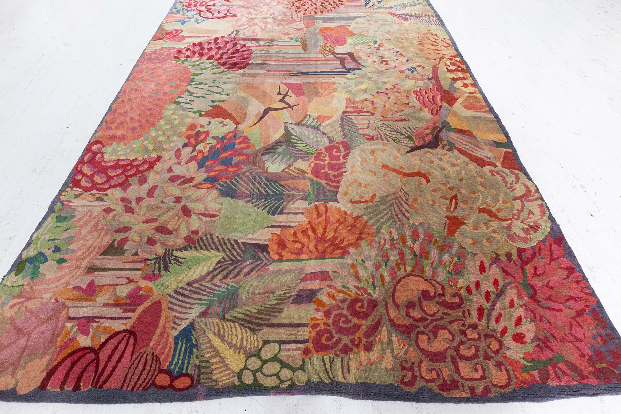 Vintage French Art Deco Handmade Wool Rug In Good Condition For Sale In New York, NY