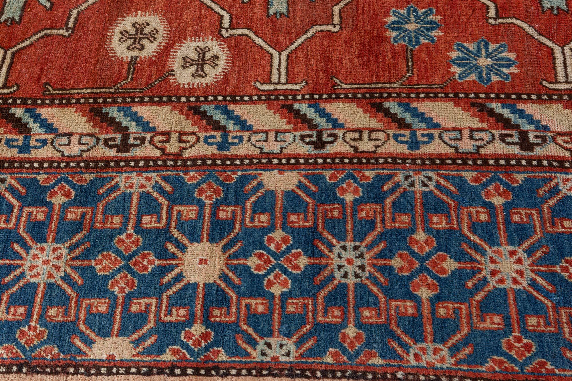 Samarkand 'Khotan' Teppich im Vintage-Stil im Zustand „Gut“ im Angebot in New York, NY