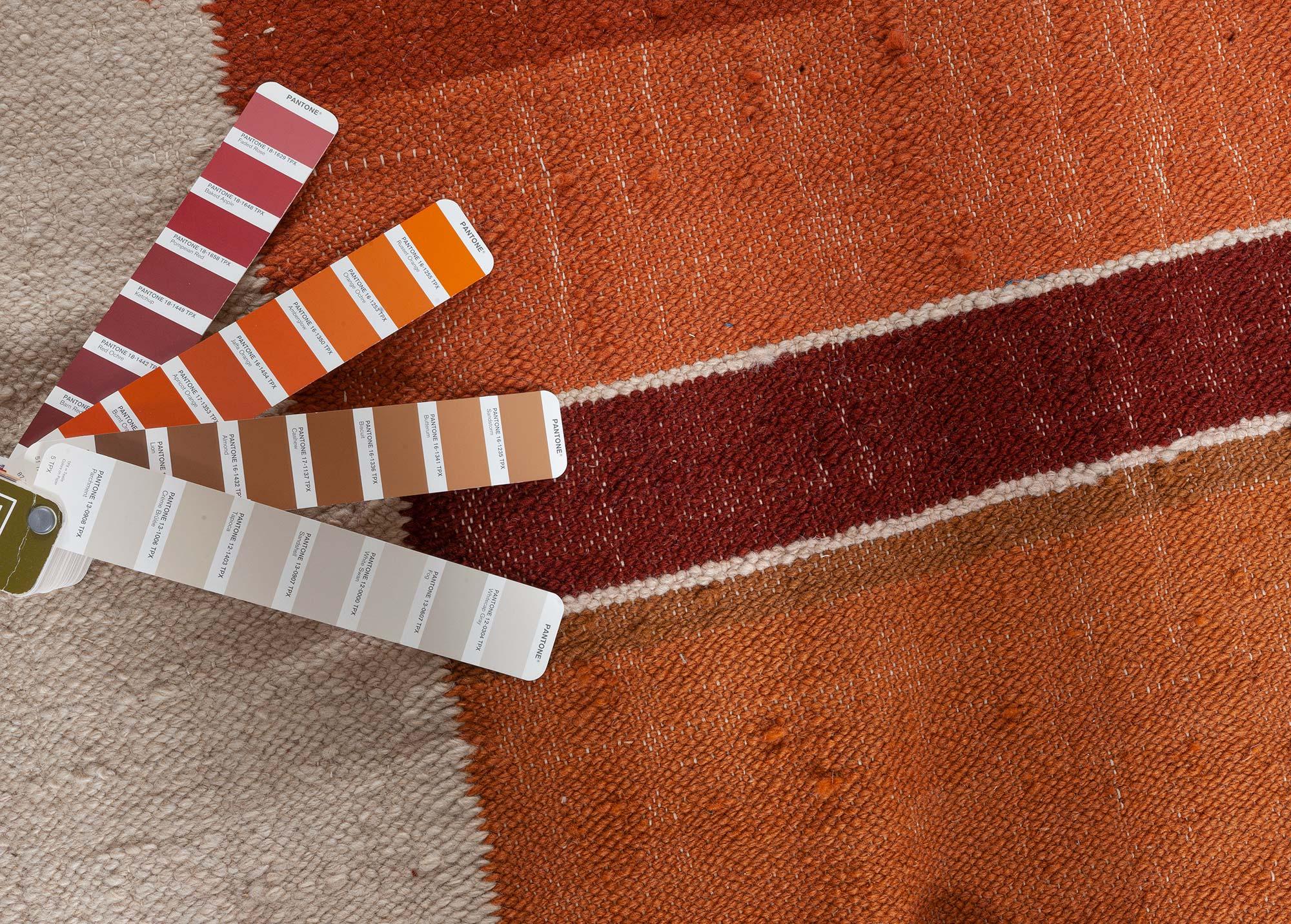 Vintage Swedish striped pattern rug
Size: 9'2