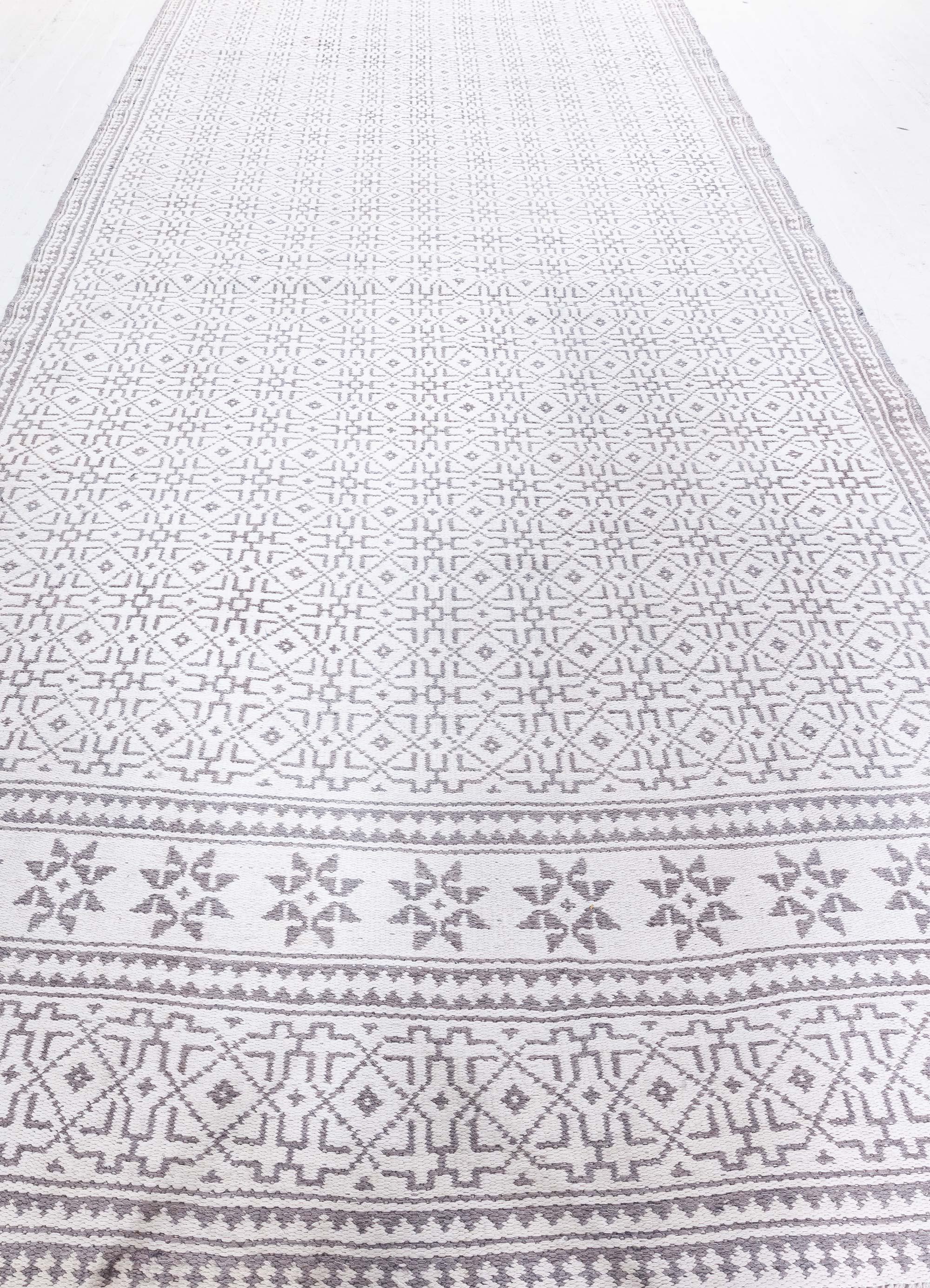 Indiano Doris Leslie Blau Runner in cotone Agra (taglia adeguata) in vendita