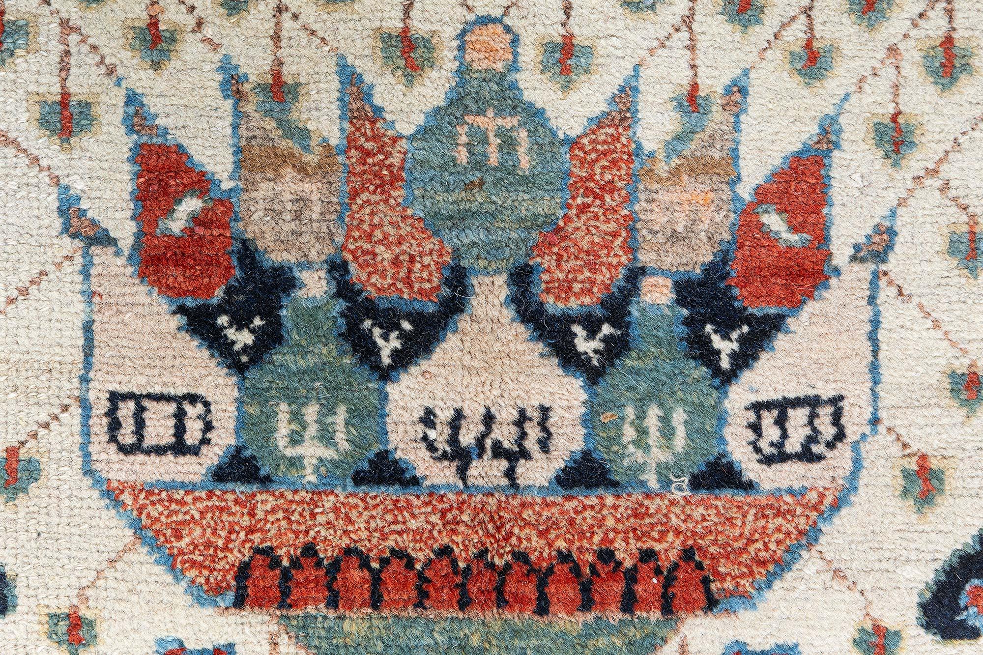 Doris Leslie Blauer persischer Malayer-Teppich des frühen 20. Jahrhunderts, handgefertigt im Zustand „Gut“ im Angebot in New York, NY
