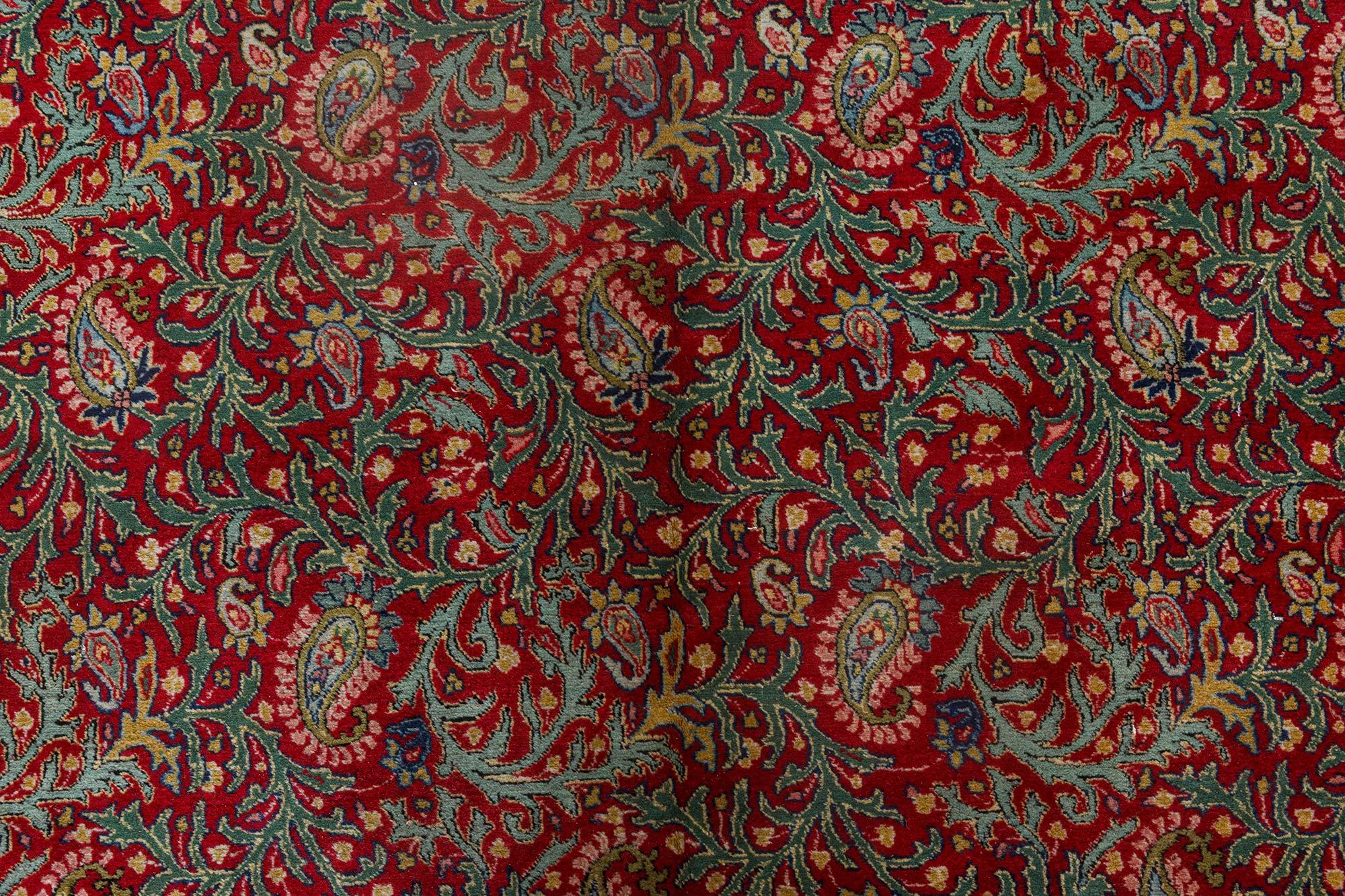 Tapis persan en laine rouge de Tabriz du début du 20e siècle, fait à la main
Taille : 6'7