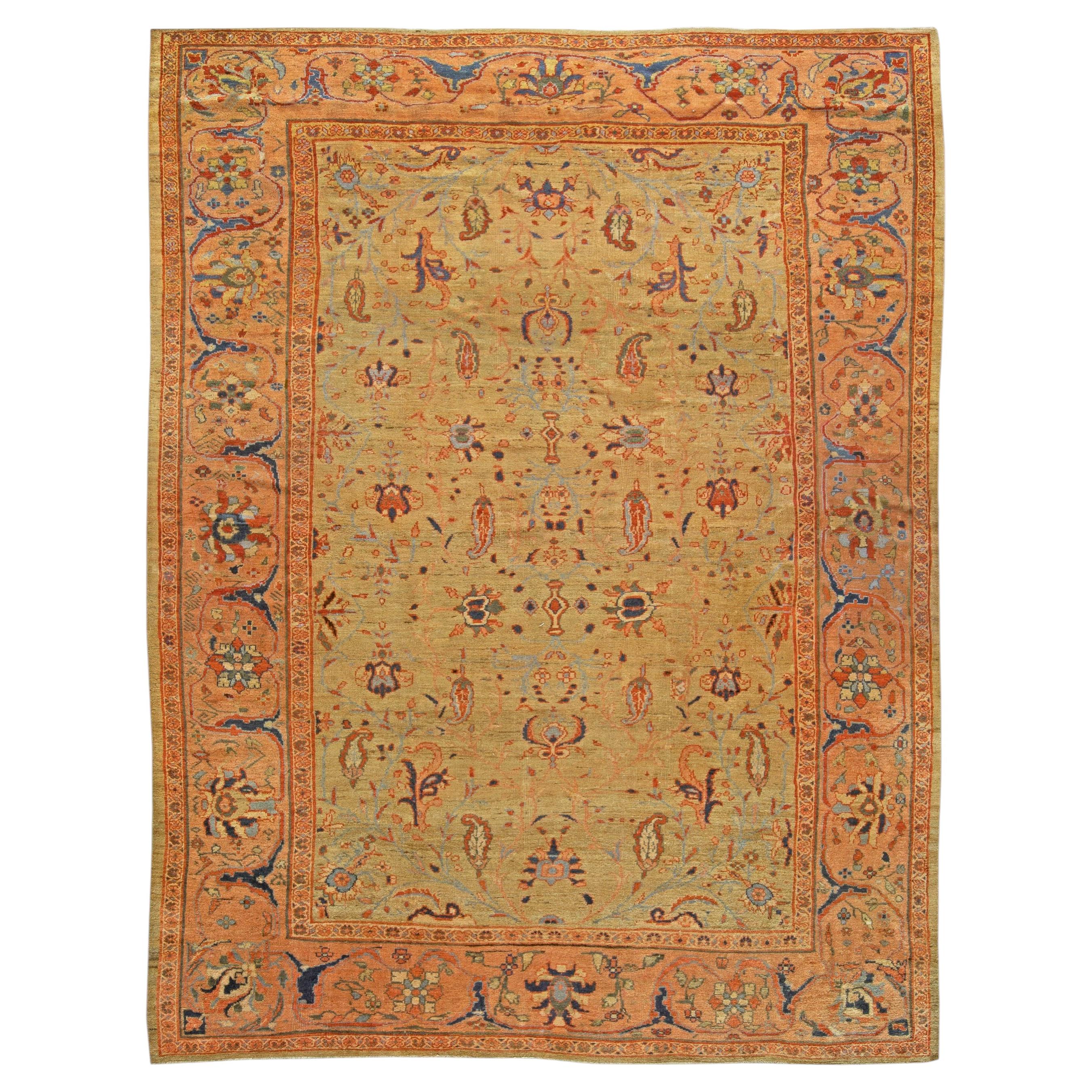 Doris Leslie Blau: Exquisiter antiker Sultanabad-Teppich mit Blumenmuster in warmem Beige – um 1920