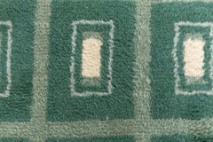 Alfombra vintage de estilo Art Déco francés con motivos geométricos en color salvia, de Doris Leslie Blau, diseñada por Paule Leleu