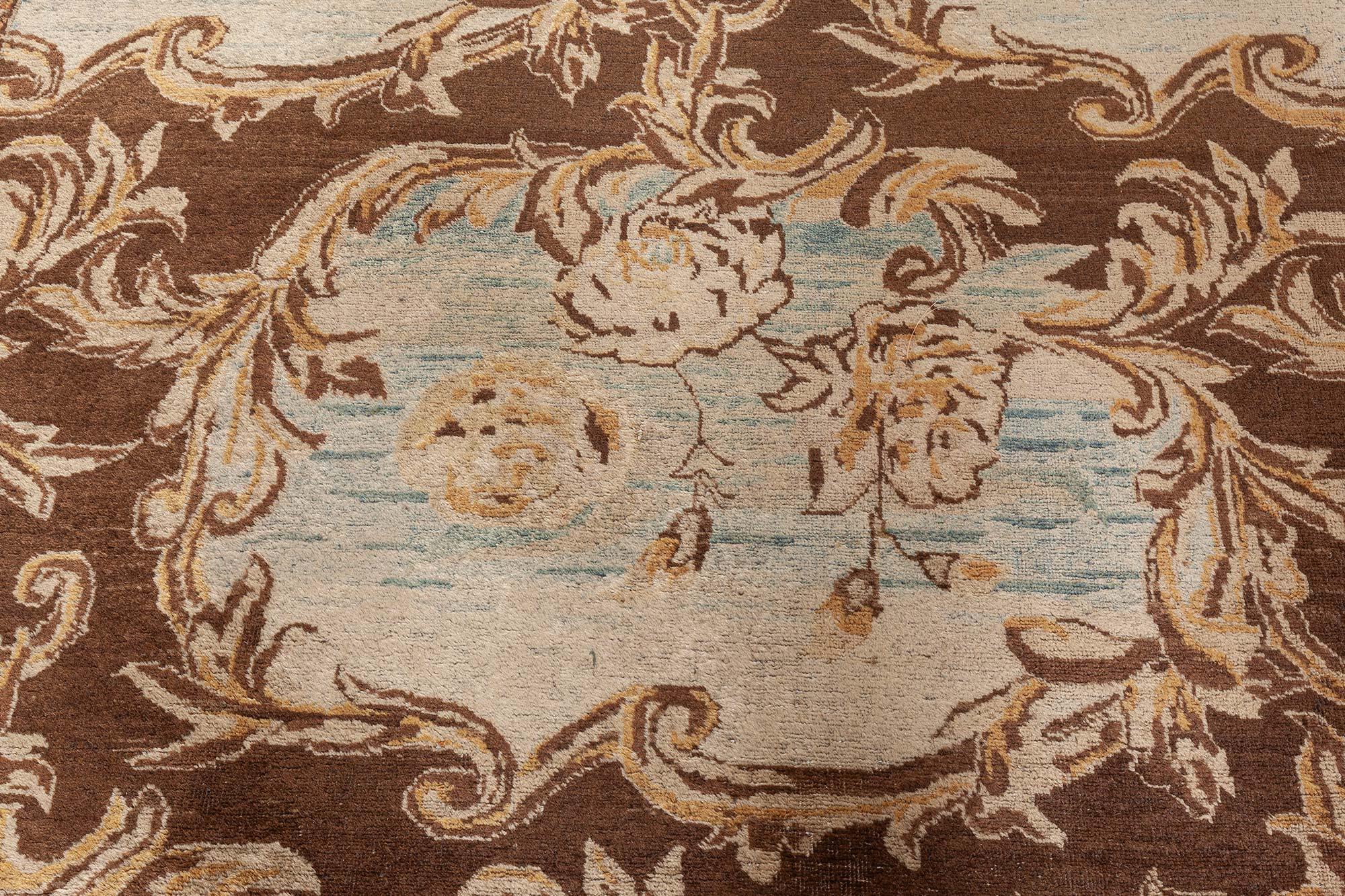 Doris Leslie Blauer indischer Amritsar-Teppich (Größe verstellbar) (Handgeknüpft) im Angebot