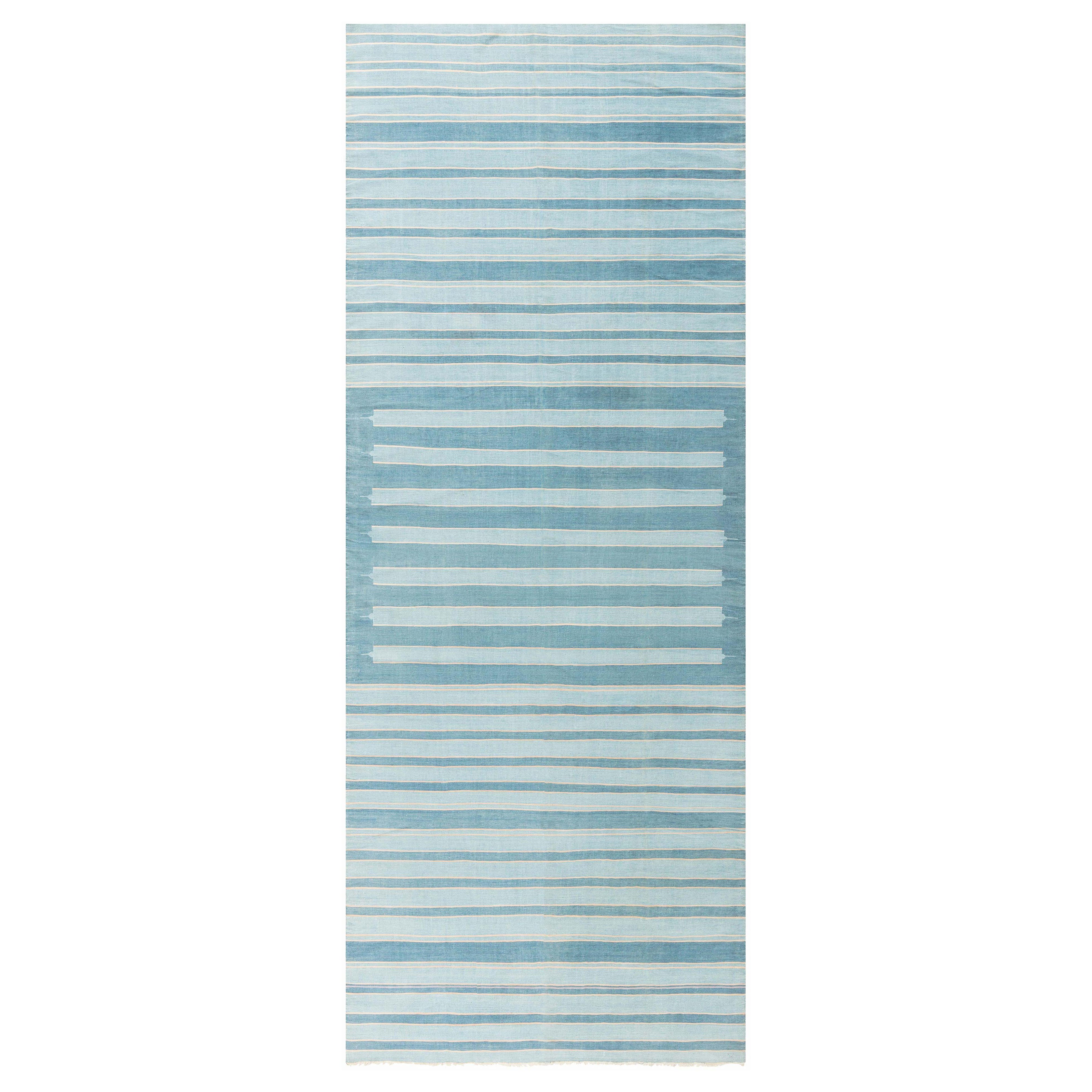 Doris Leslie Blau Indian Dhurrie Runner en vente