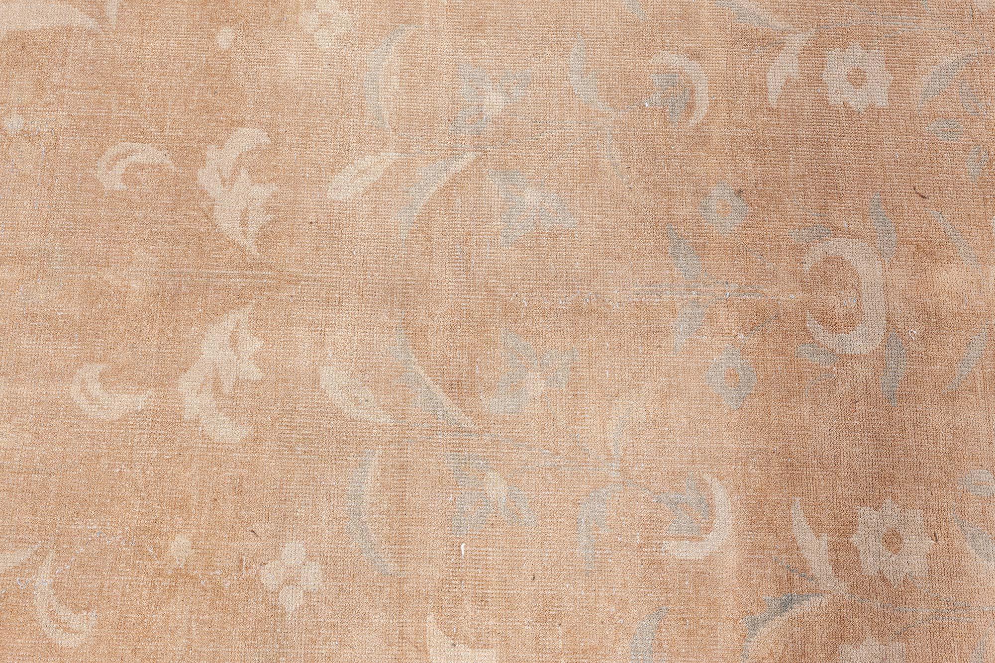Doris Leslie Blau Großer Indischer Antiker Brauner Handgefertigter Wollteppich im Angebot 3