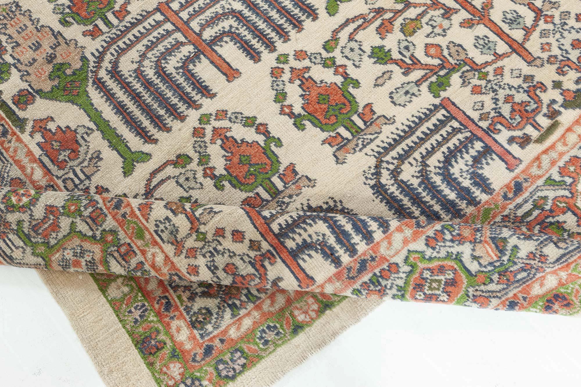 Doris Leslie Blau Mid-20th Century Antique Persian Sultanabad Rug In Good Condition For Sale In New York, NY