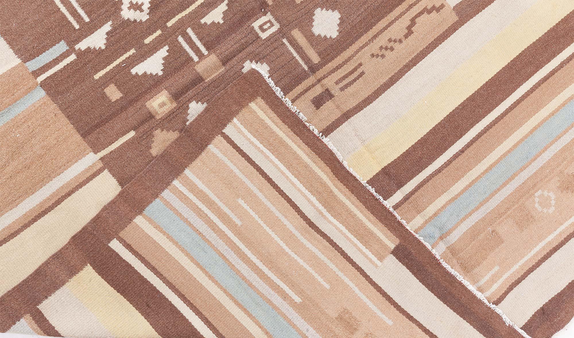Doris Leslie Blau Tapis finlandais du milieu du XXe siècle en laine marron et beige en vente 2