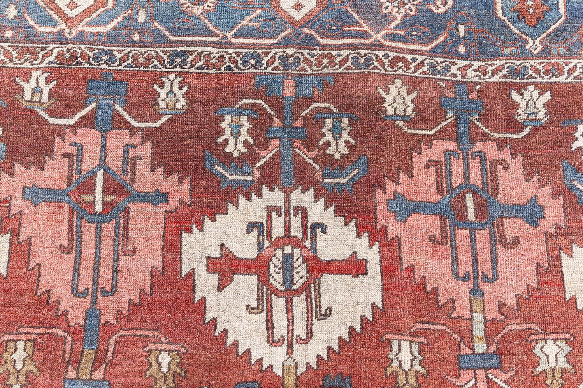 Doris Leslie Blau Persischer Heriz-Teppich aus der Mitte des 20. (Heriz Serapi) im Angebot