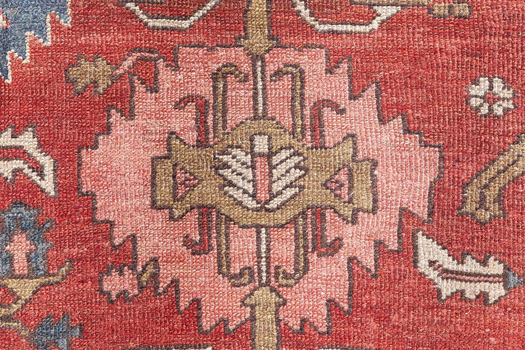 Doris Leslie Blau Persischer Heriz-Teppich aus der Mitte des 20. (Handgeknüpft) im Angebot