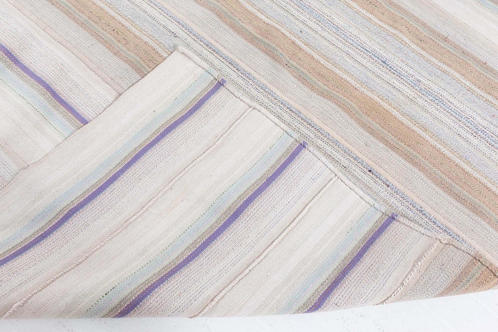 Doris Leslie Blau Tappeto persiano Rug & Kilim della metà del XX secolo in vendita 1