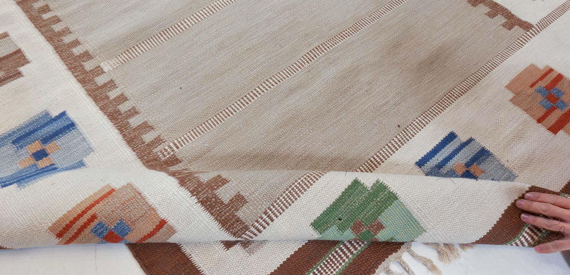 Doris Leslie Blau Schwedischer Flachgewebe-Teppich aus der Mitte des 20. (Moderne der Mitte des Jahrhunderts) im Angebot