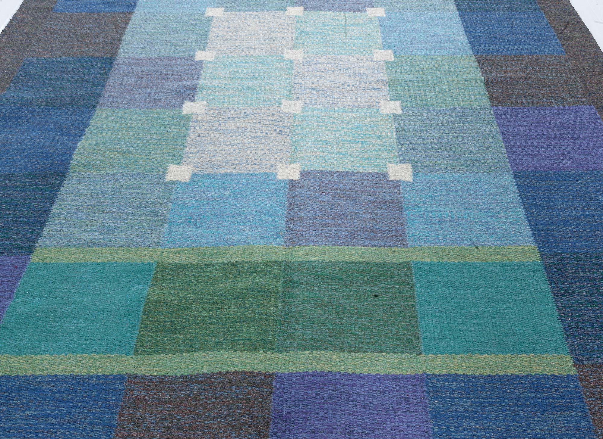20ième siècle Tapis suédois tissé à plat Doris Leslie Blau du milieu du 20e siècle par Ulla Pakdal en vente