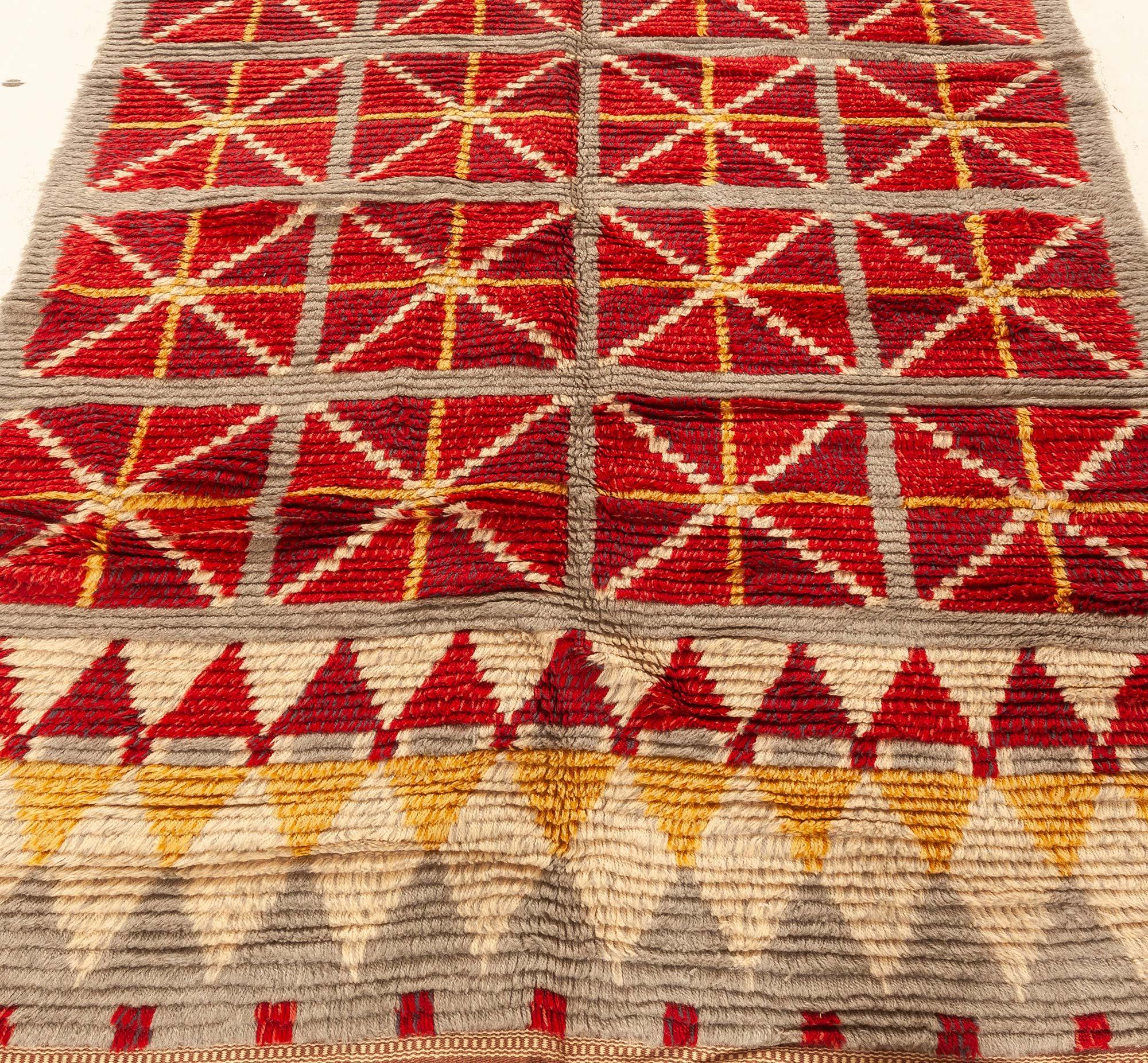 Suédois Tapis suédois du milieu du 20e siècle, noué �à la main Doris Leslie Blau en vente