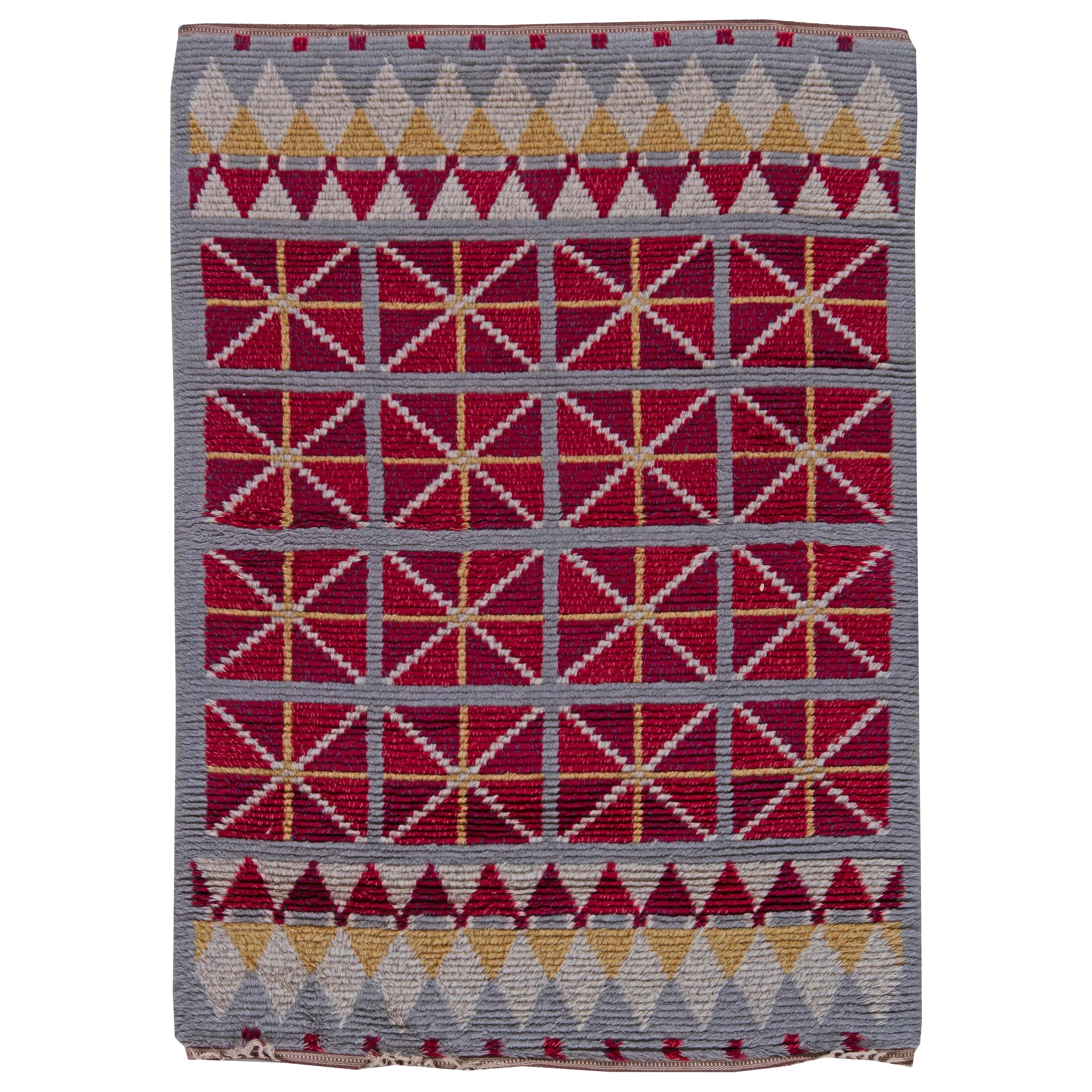Tapis suédois du milieu du 20e siècle, noué à la main Doris Leslie Blau en vente