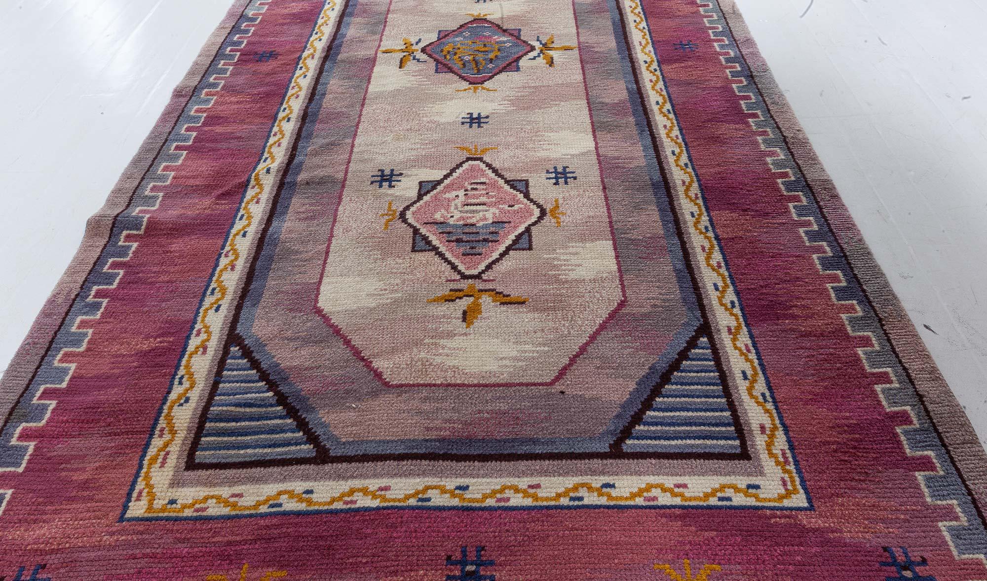 20ième siècle Tapis suédois à poils Doris Leslie Blau du milieu du 20e siècle par Martha Ghan en vente