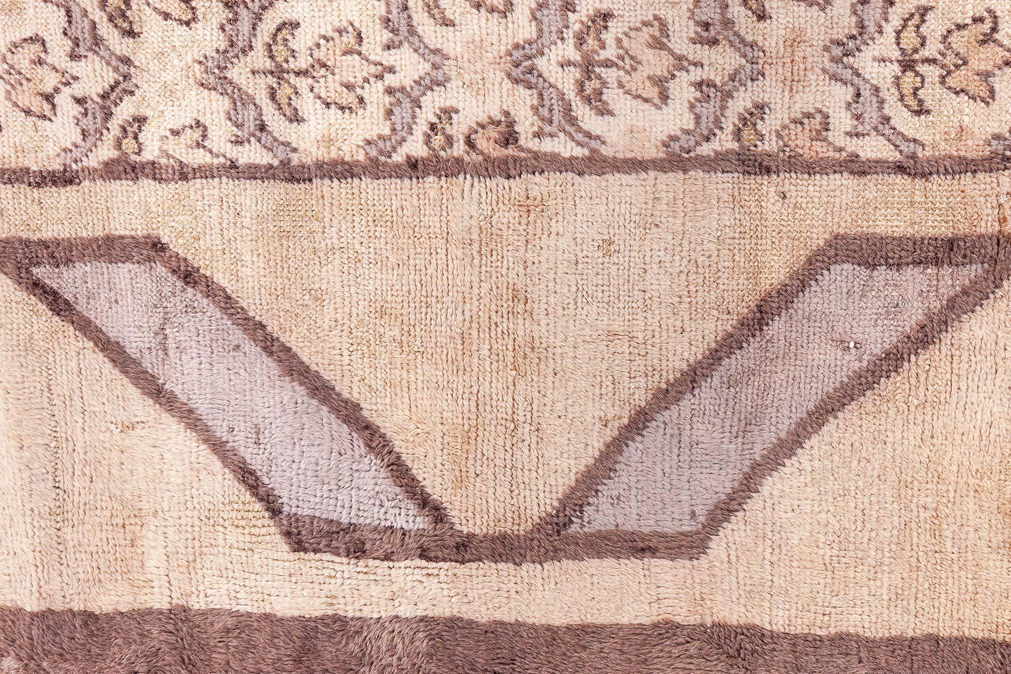 Doris Leslie Blau Alfombra de lana turca Hereke de mediados del siglo XX hecha a mano en venta 1