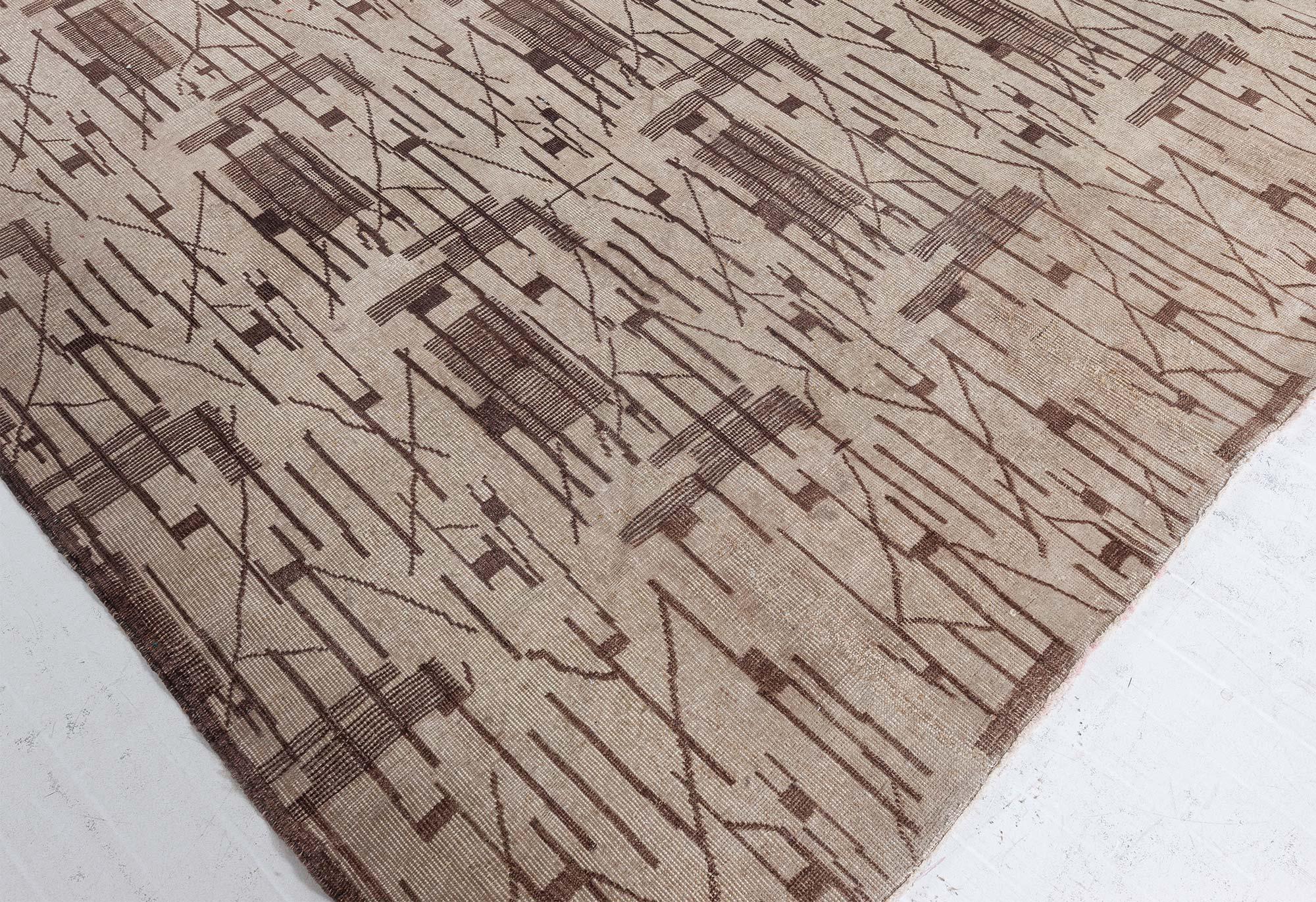 Doris Leslie Blau Geometrischer Europäischer Teppich aus der Jahrhundertmitte (Wolle) im Angebot