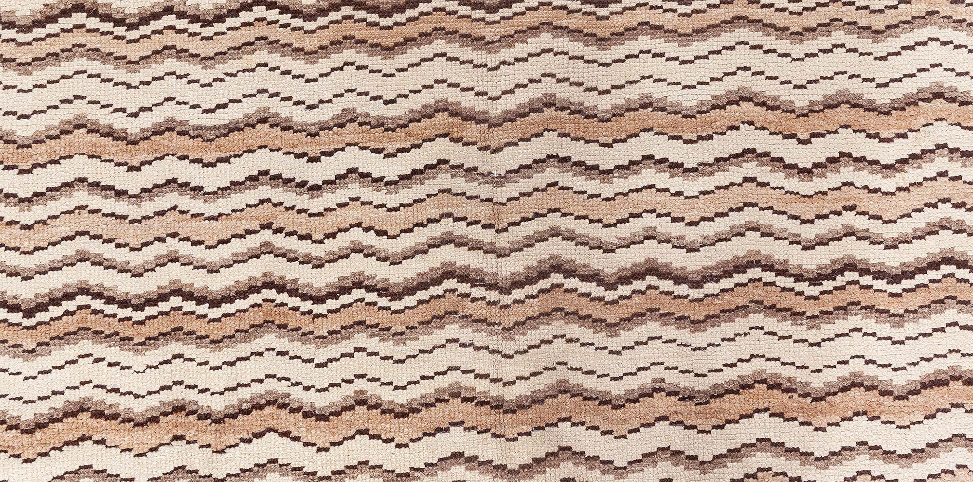 Doris Leslie Blau Tappeto in lana marocchino fatto a mano del periodo centrale del secolo scorso In condizioni buone in vendita a New York, NY