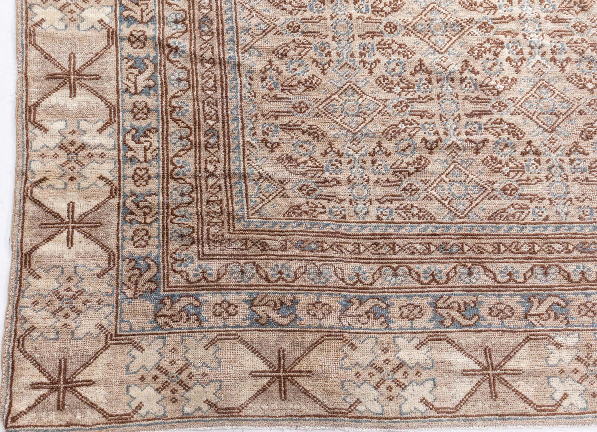 Lana Doris Leslie Blau Tappeto in lana intrecciata a mano di colore marrone-beige in vendita