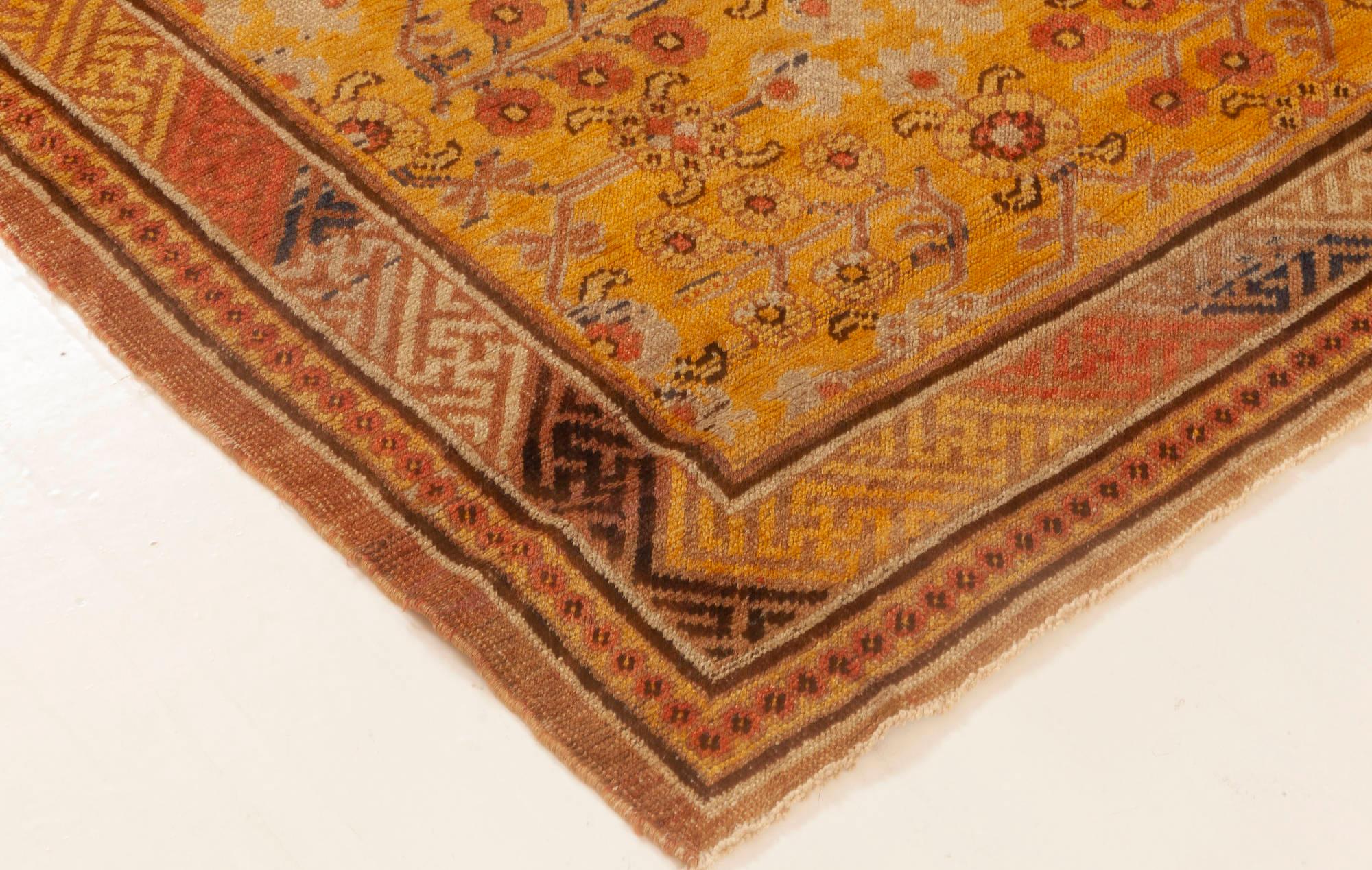Doris Leslie Blau Midcentury Samarkand Handwoven Wool Rug In Good Condition For Sale In New York, NY