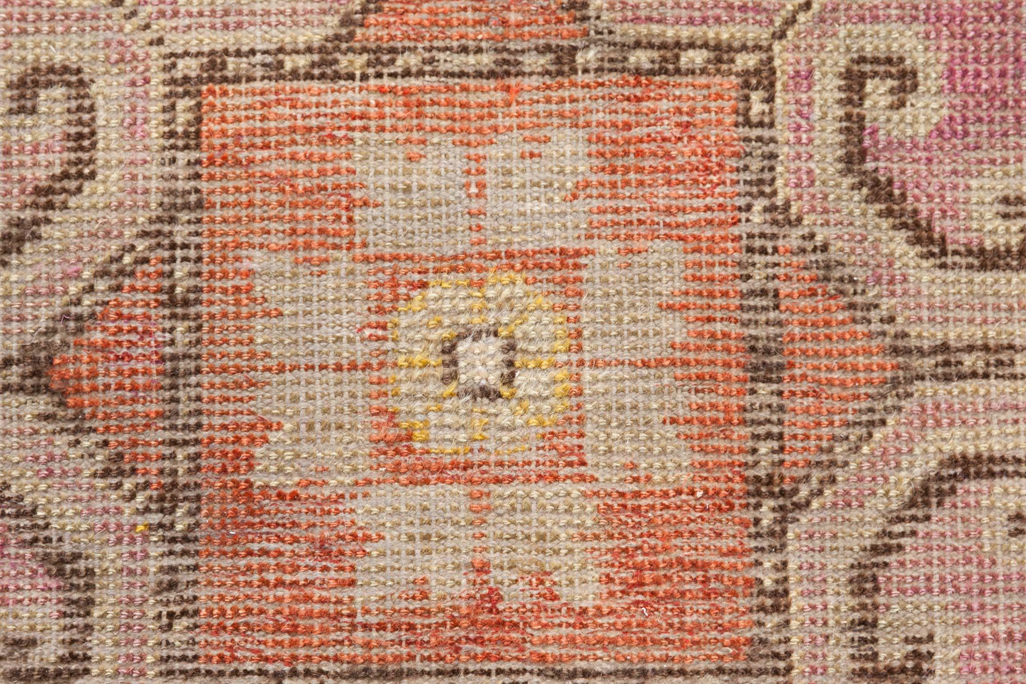 Doris Leslie Blauer Samarkand lila handgeknüpfter Wollteppich aus der Mitte des Jahrhunderts (Moderne der Mitte des Jahrhunderts) im Angebot
