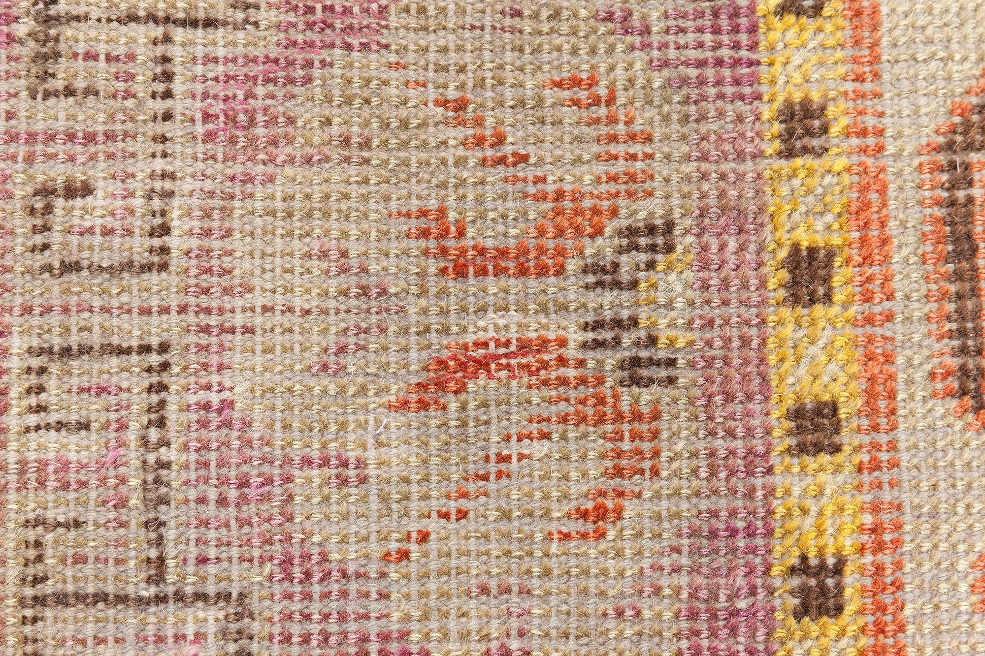 Doris Leslie Blau Midcentury Samarkand Purple Hand Knotted Wool Rug In Good Condition For Sale In New York, NY